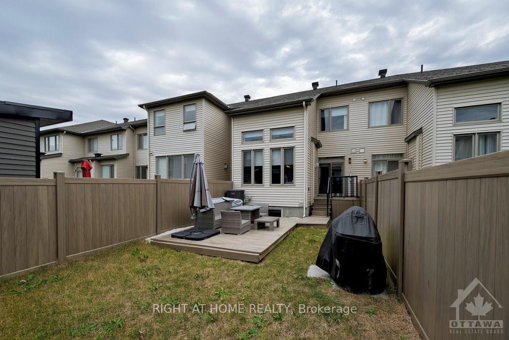 Photo 5 of 229 Pingwi Place, Ottawa, Blossom Park/Kemp Park/Findlay Creek — HOMEH