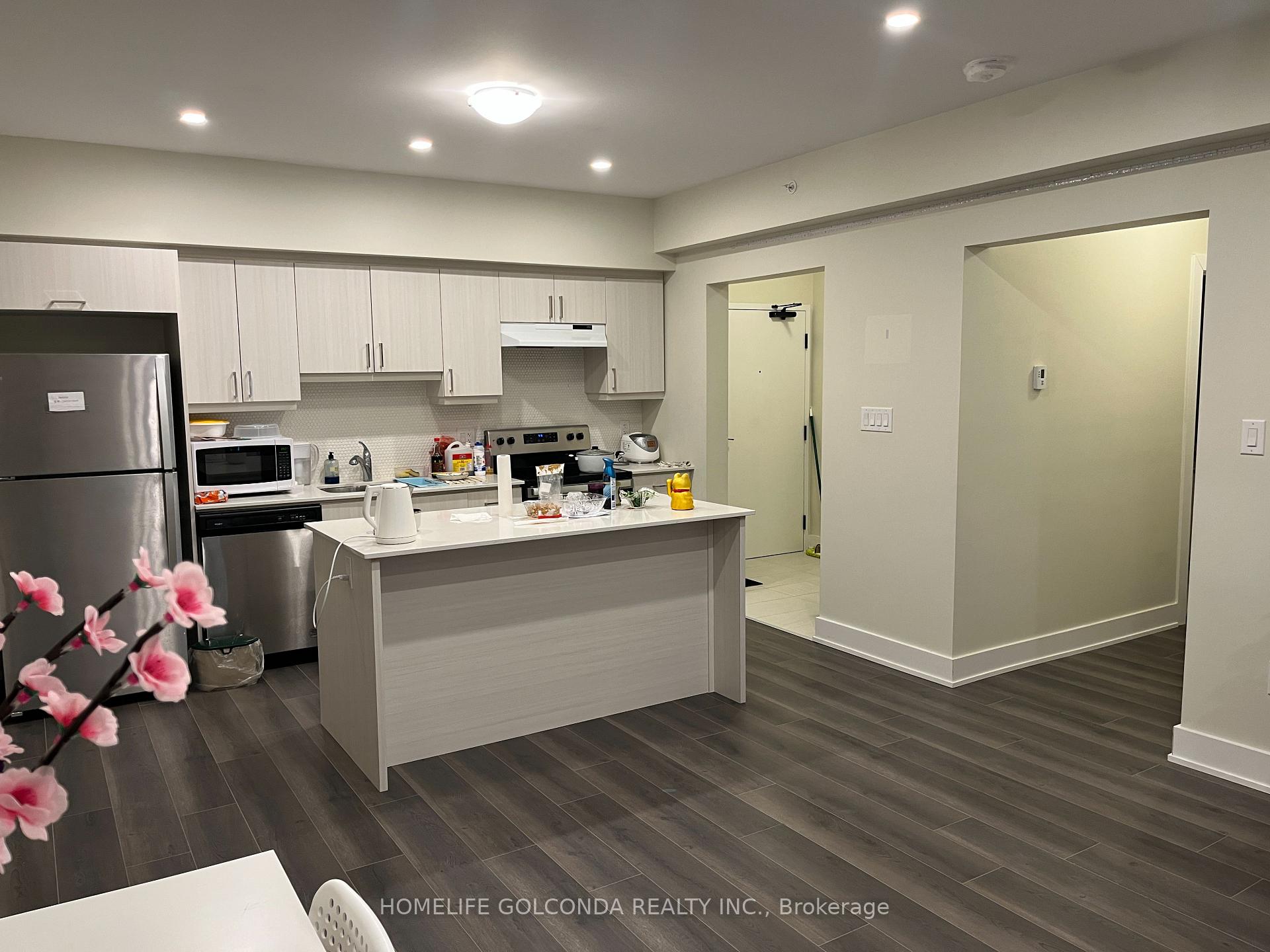 Photo 24 of Unit 510, 4 Spice Way, Barrie, Rural Barrie Southeast — HOMEH