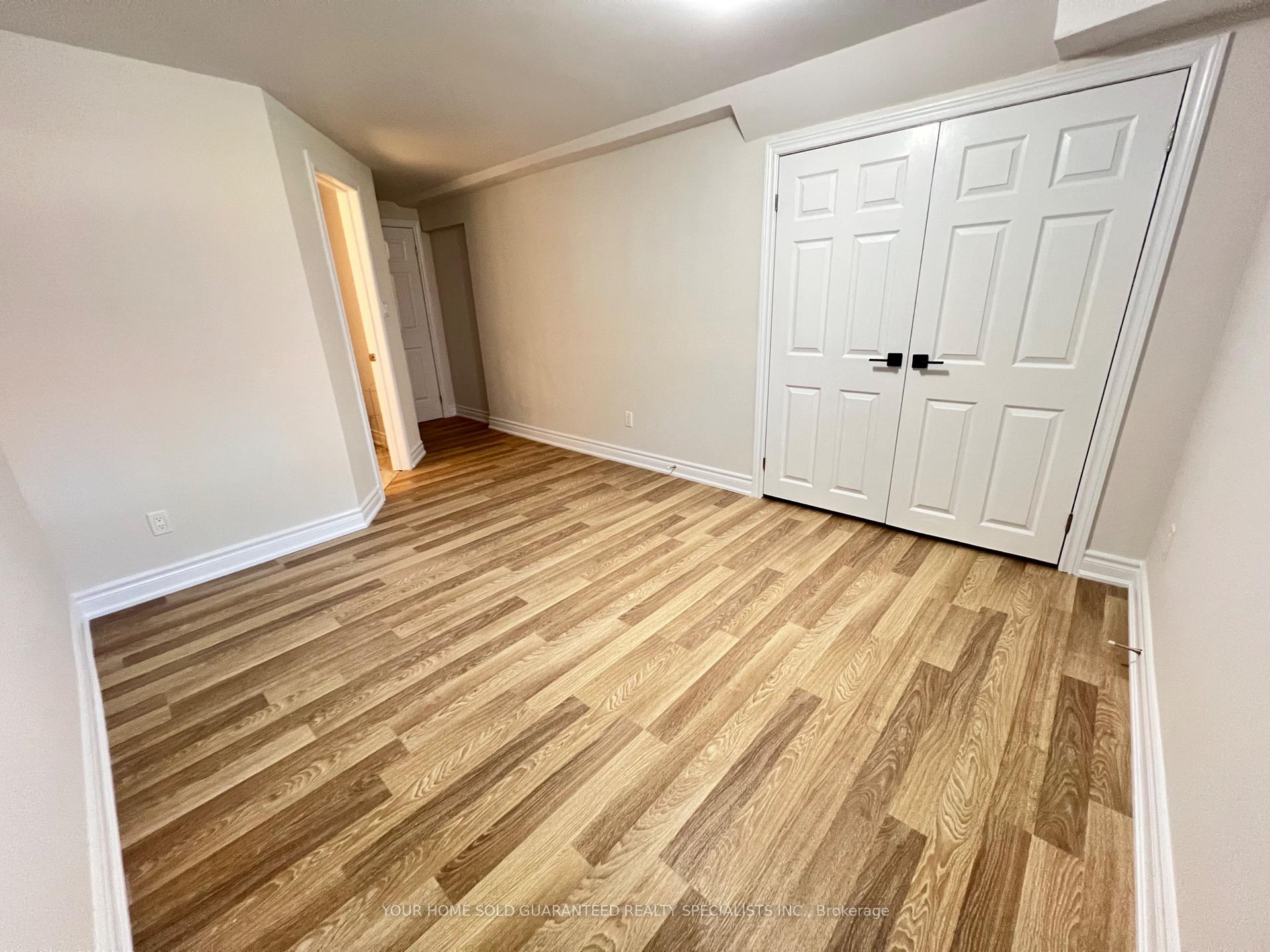 Photo 11 of 9 Nigh Drive, Markham, Middlefield — HOMEH