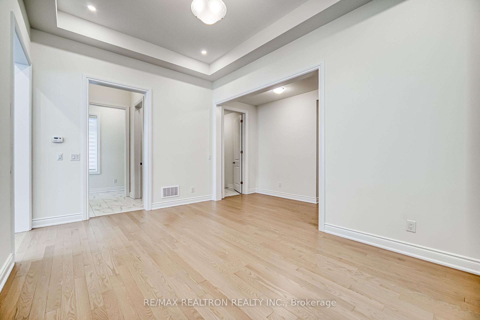 Photo 3 of 148 Harvey Bunker Crescent, Markham, Angus Glen — HOMEH