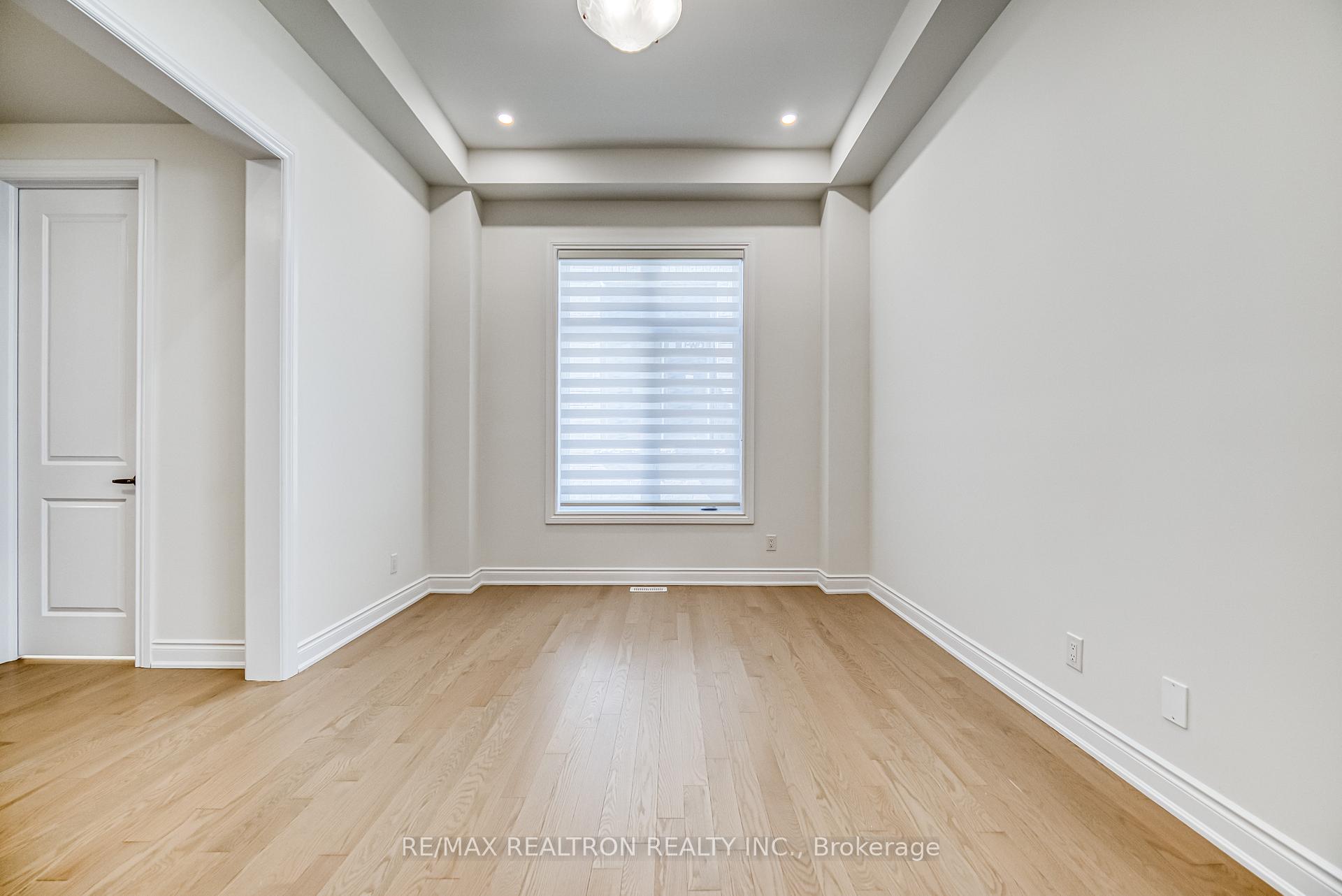 Photo 5 of 148 Harvey Bunker Crescent, Markham, Angus Glen — HOMEH