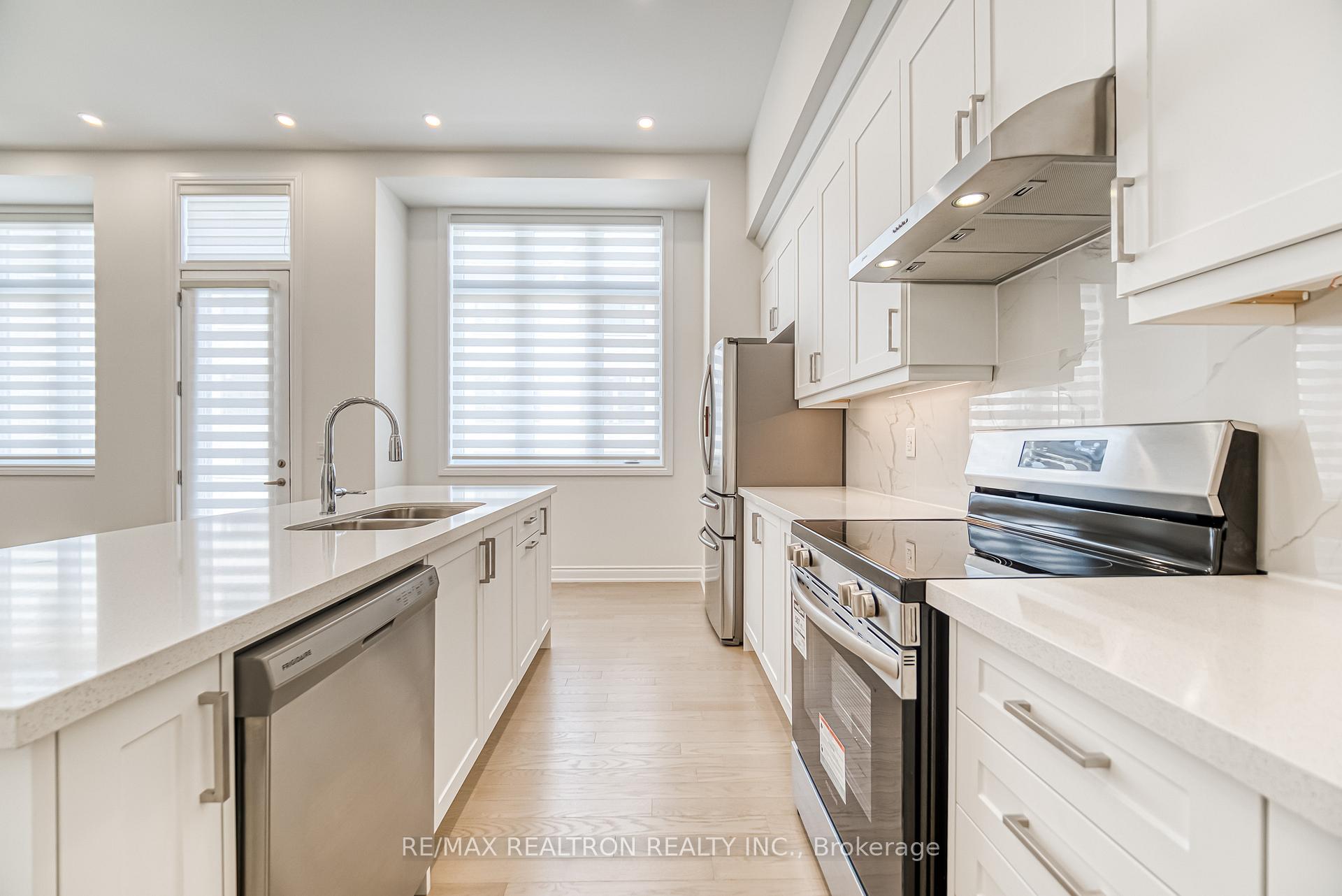 Photo 17 of 148 Harvey Bunker Crescent, Markham, Angus Glen — HOMEH