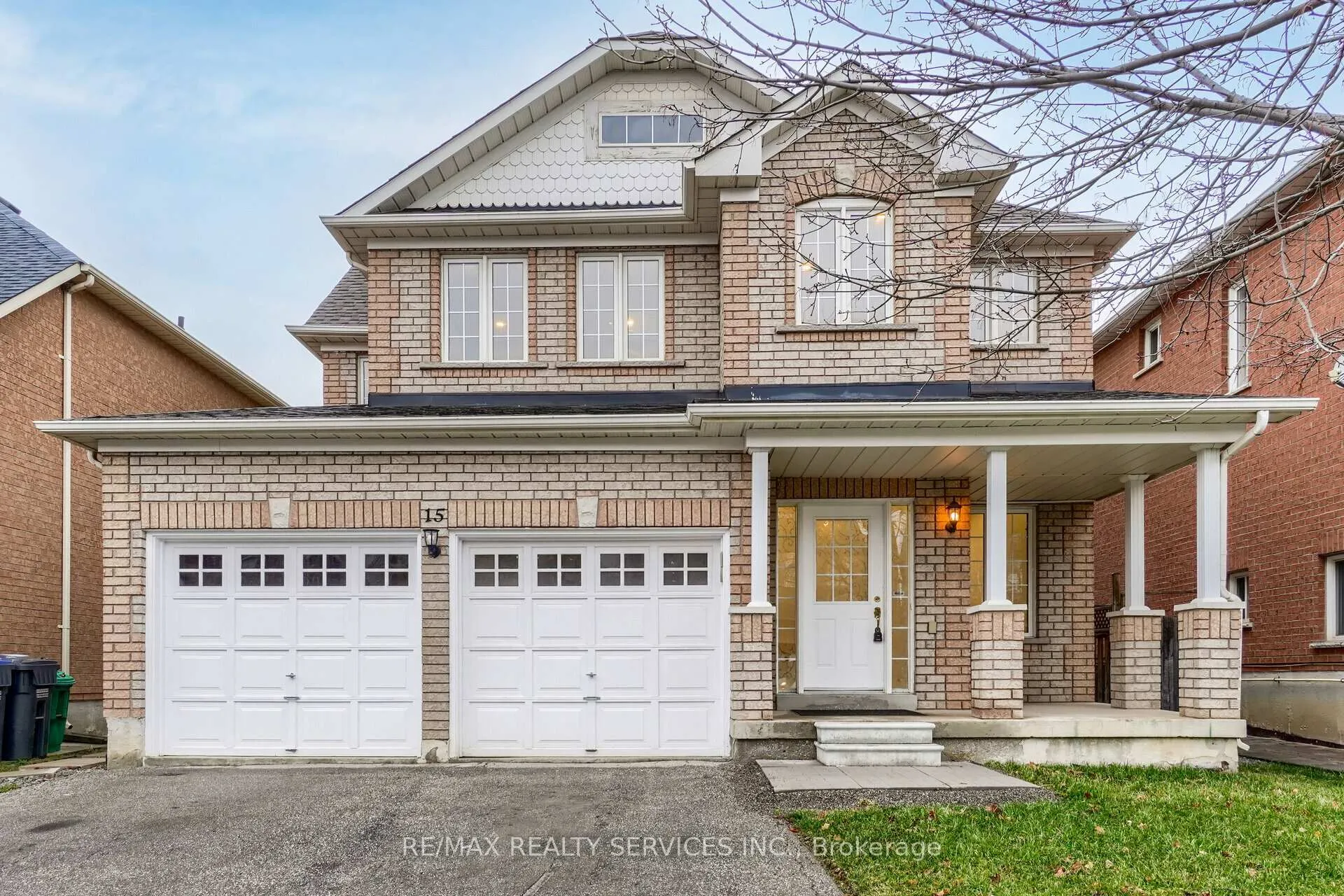 Front of Unit Upper, 15 Masters Green Crescent
