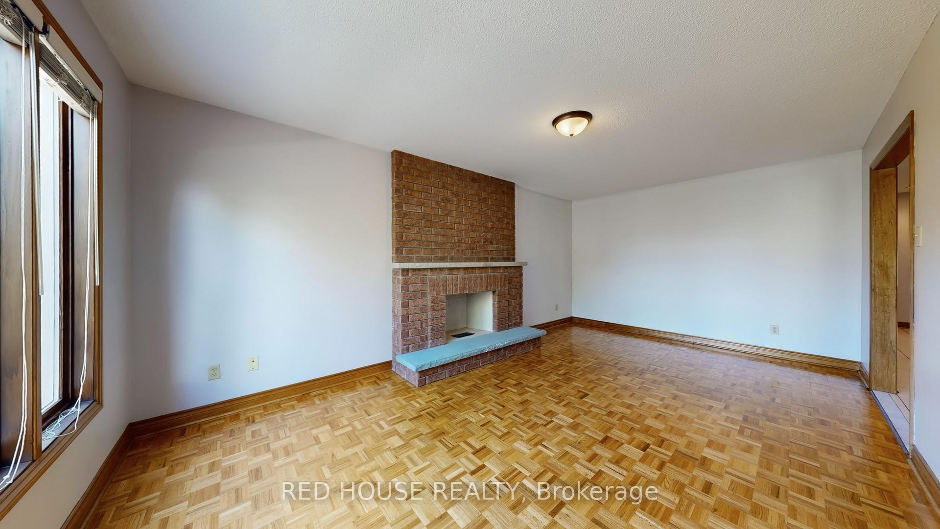 Photo 19 of 56 Belair Way, Vaughan, East Woodbridge — HOMEH