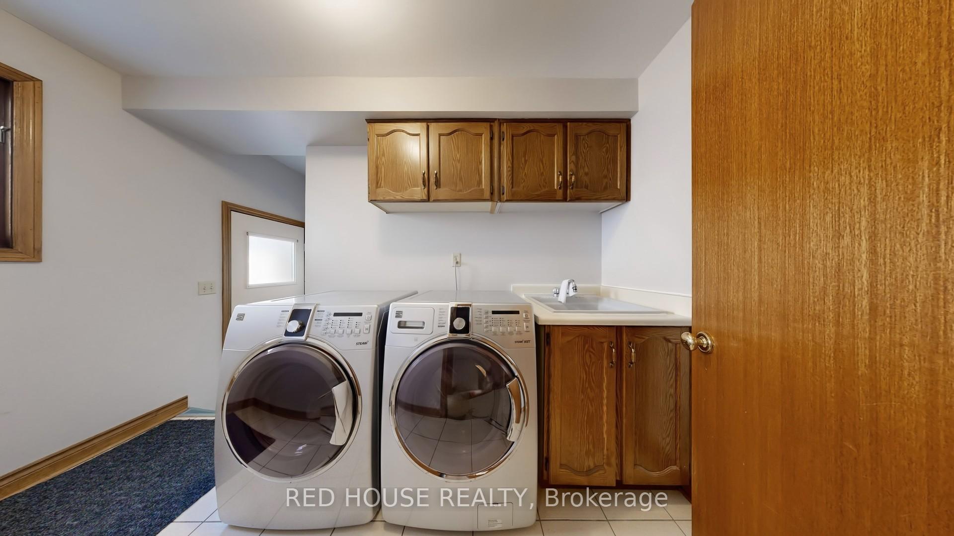 Photo 16 of 56 Belair Way, Vaughan, East Woodbridge — HOMEH