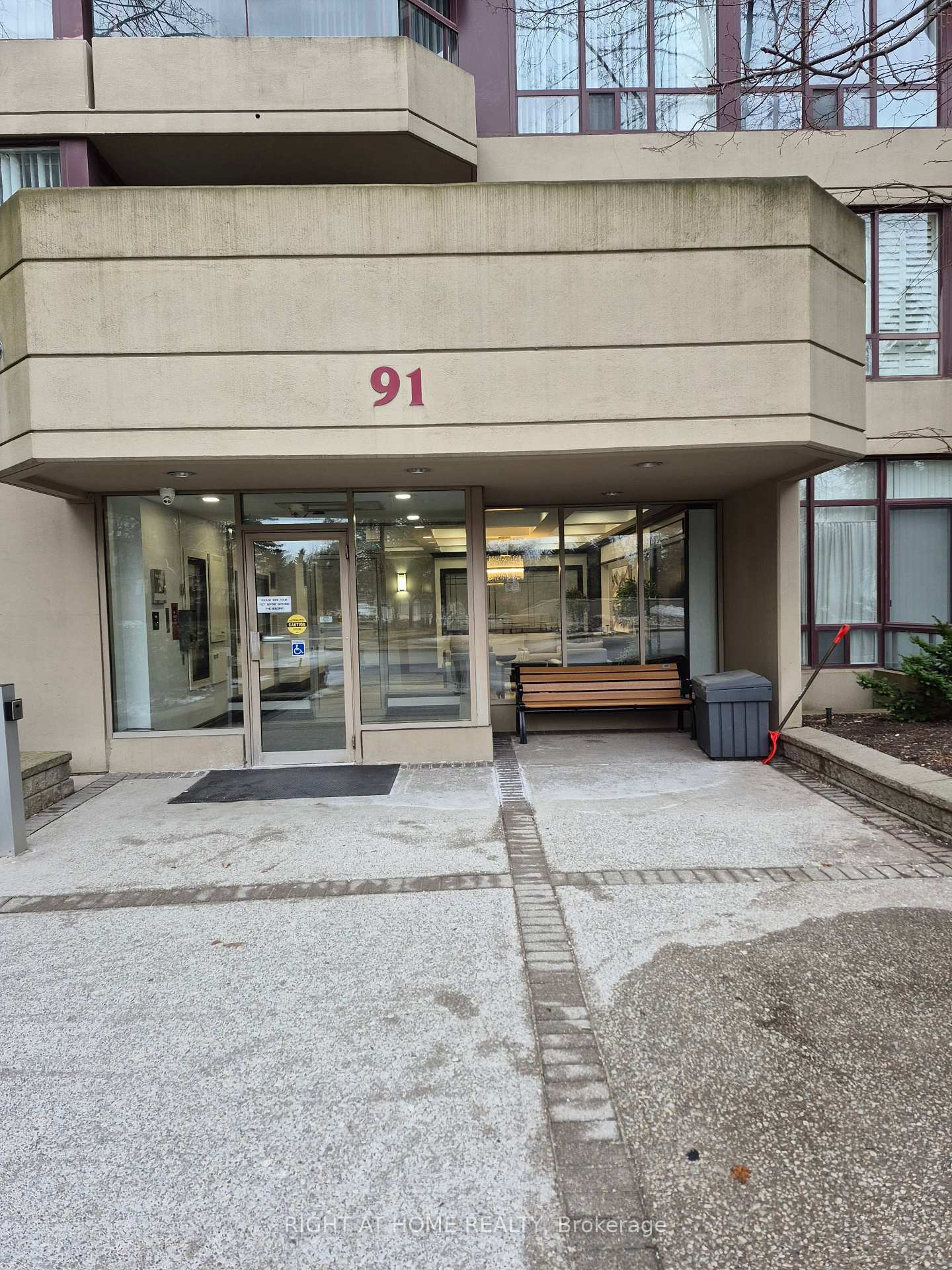 Photo 8 of Unit 605, 91 Townsgate Drive, Vaughan, Crestwood-Springfarm-Yorkhill — HOMEH