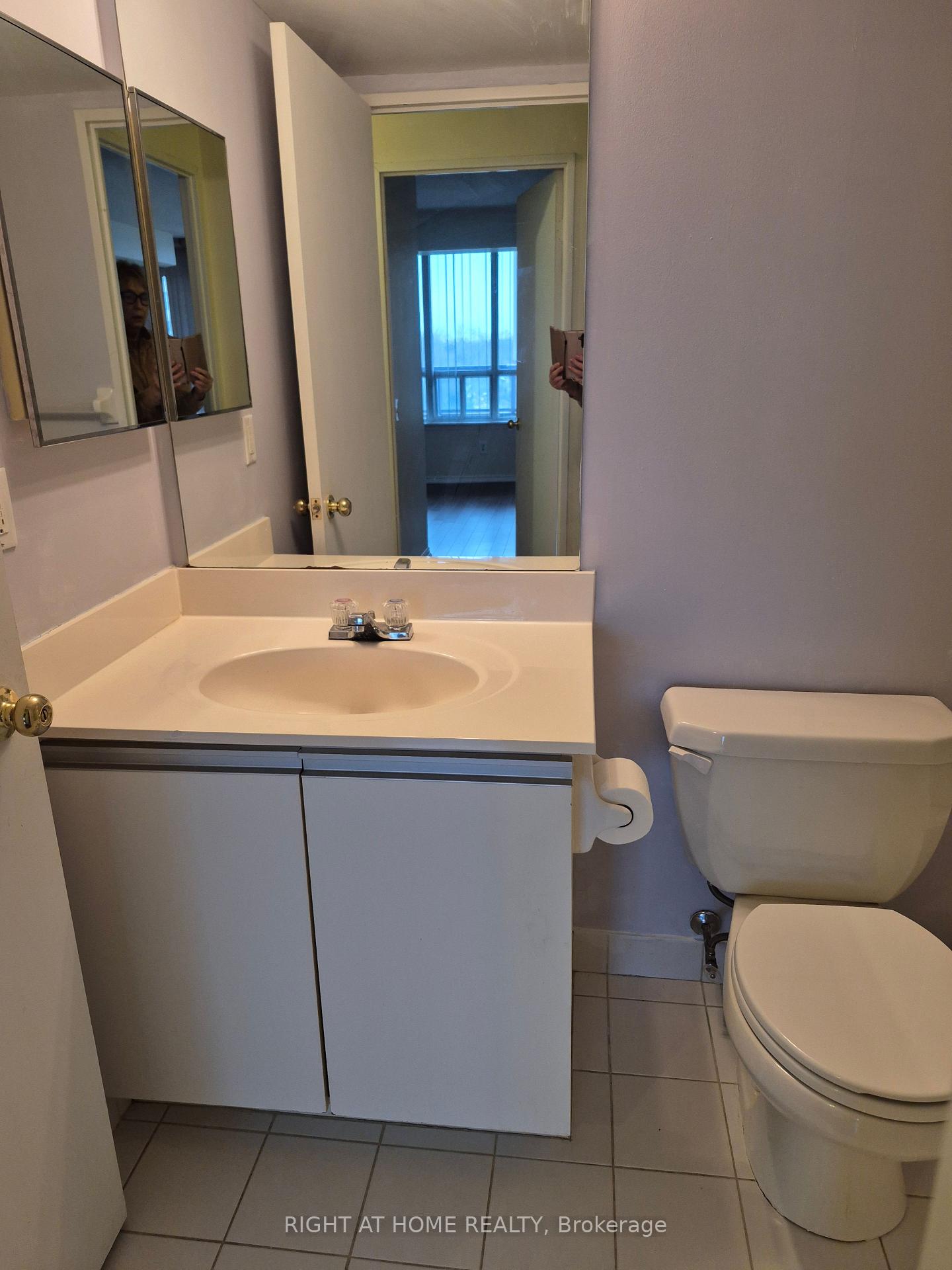 Photo 14 of Unit 605, 91 Townsgate Drive, Vaughan, Crestwood-Springfarm-Yorkhill — HOMEH