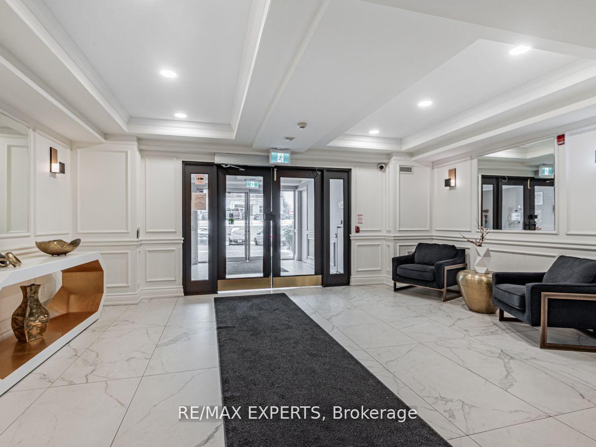 Photo 7 of Unit 107, 4620 Highway 7 Road, Vaughan, East Woodbridge — HOMEH