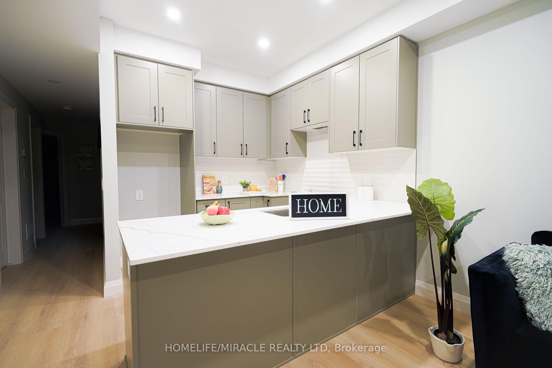 Photo 13 of Unit 2, 10 South Creek Drive, Kitchener — HOMEH