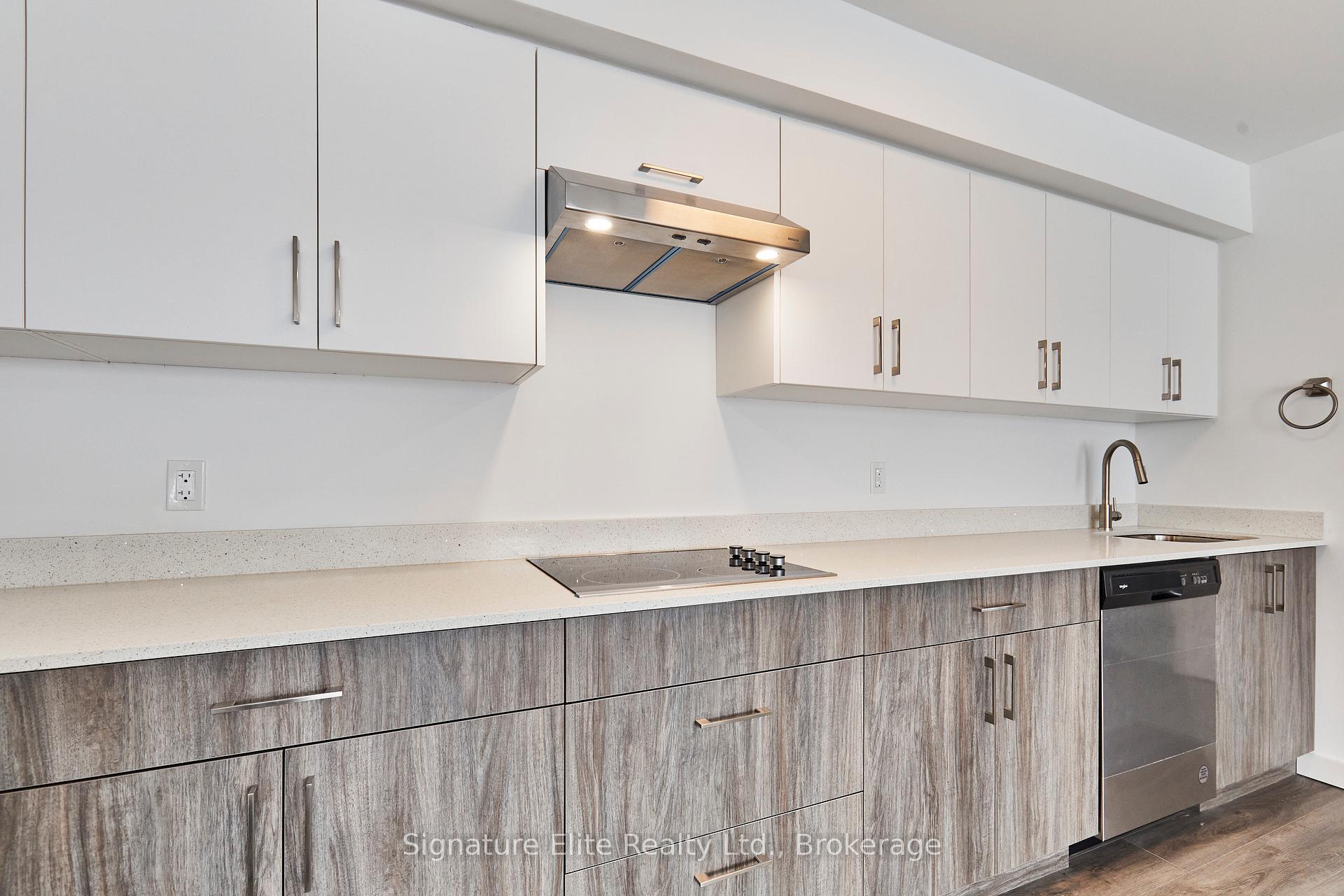 Photo 7 of Unit 401, 45 Connaught Avenue, Toronto, Greenwood-Coxwell — HOMEH