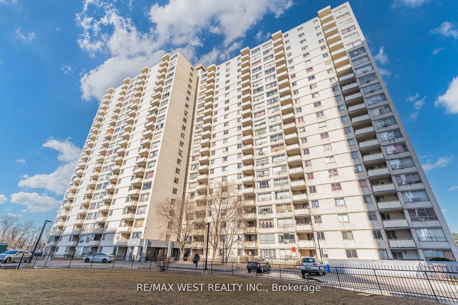 Photo 1 of Unit 415, 320 Dixon Road, Etobicoke, Kingsview Village-The Westway — HOMEH
