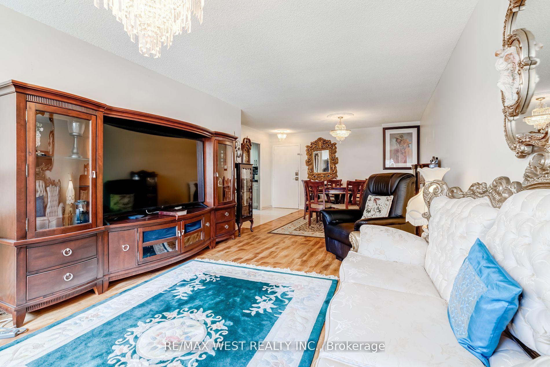 Photo 8 of Unit 415, 320 Dixon Road, Etobicoke, Kingsview Village-The Westway — HOMEH