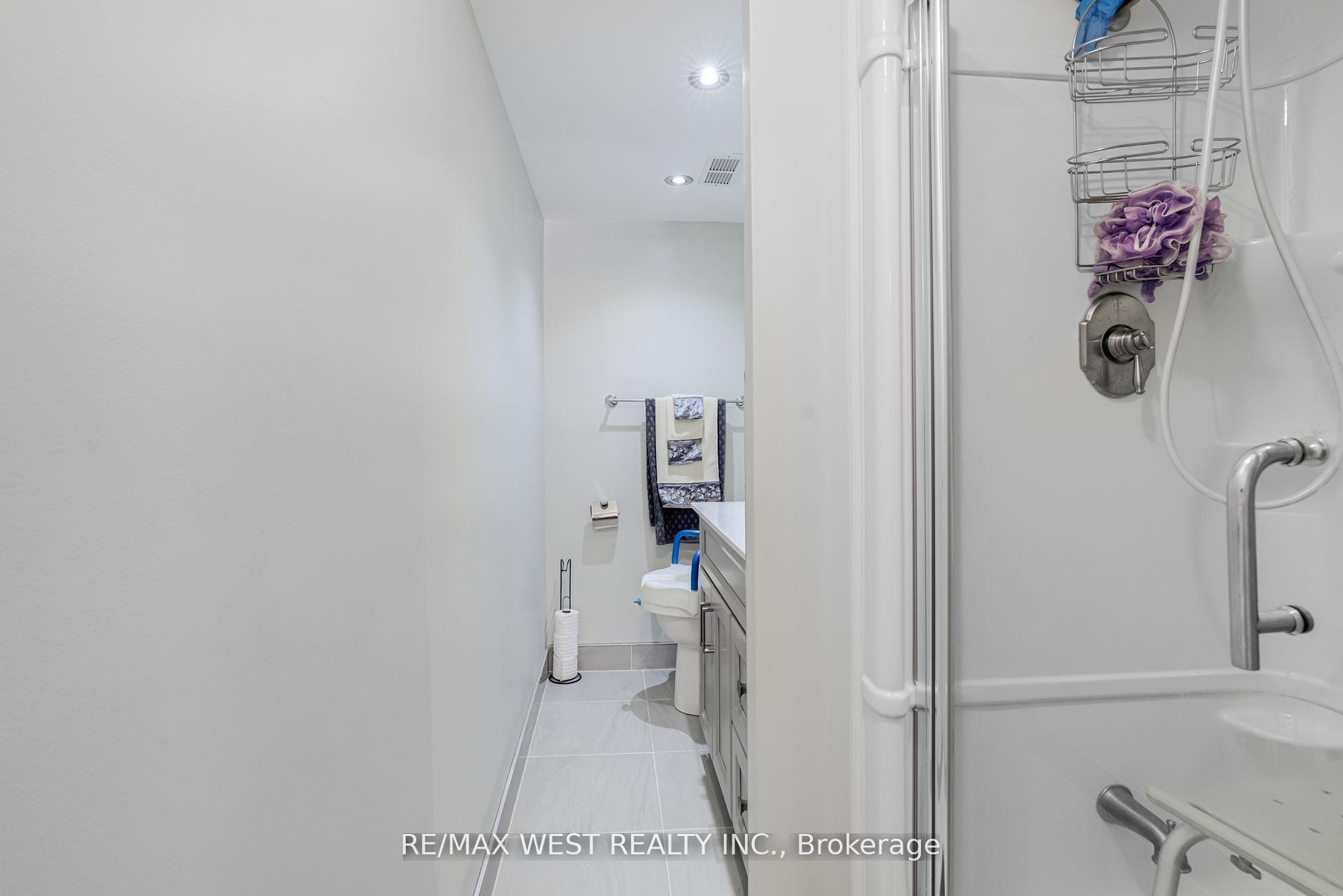 Photo 13 of Unit 415, 320 Dixon Road, Etobicoke, Kingsview Village-The Westway — HOMEH