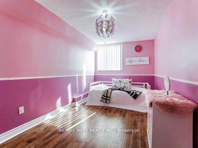 Photo 19 of Unit 415, 320 Dixon Road, Etobicoke, Kingsview Village-The Westway — HOMEH