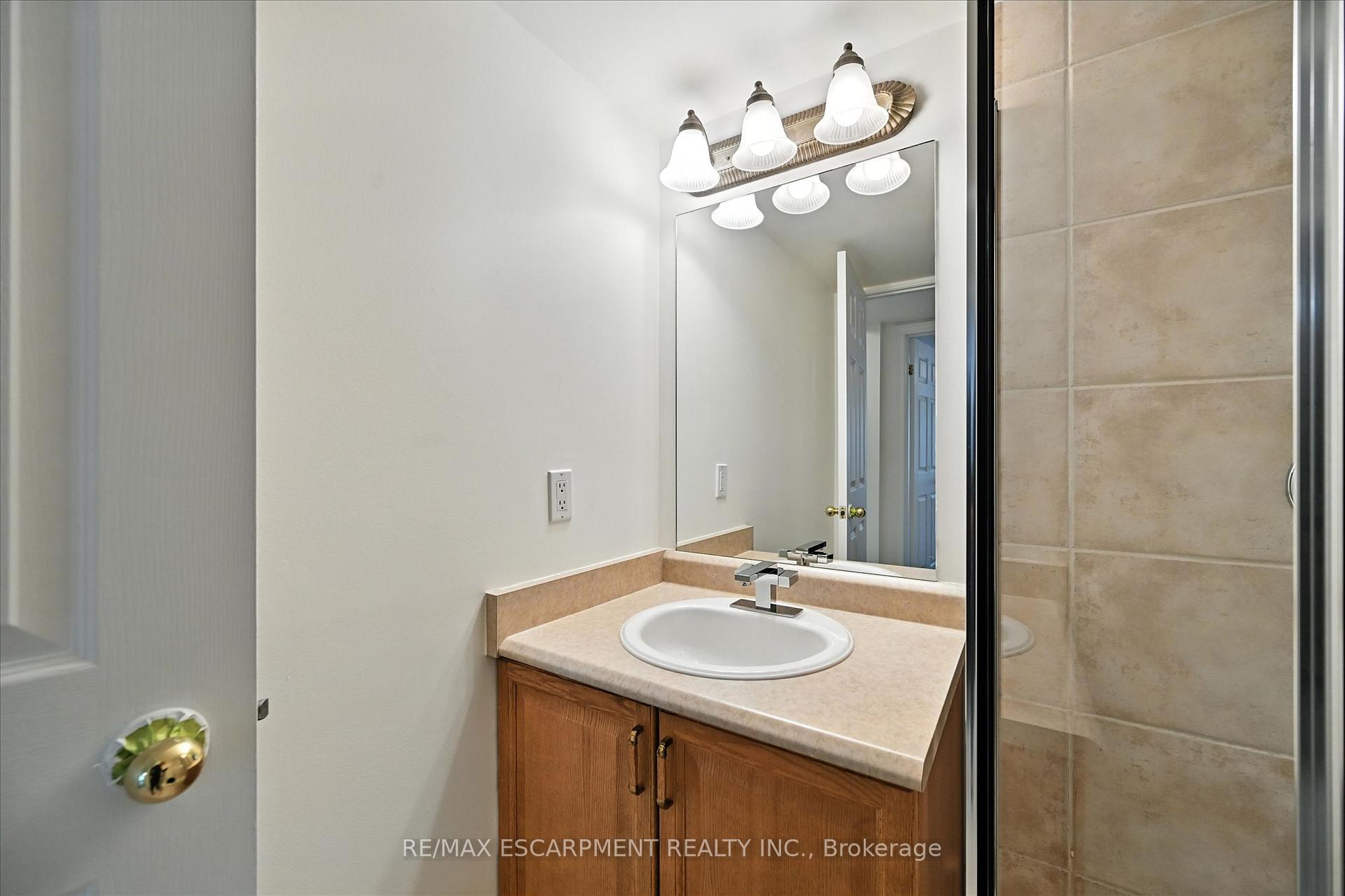Photo 48 of Unit 204, 990 Golf Links Road, Hamilton, Ancaster — HOMEH