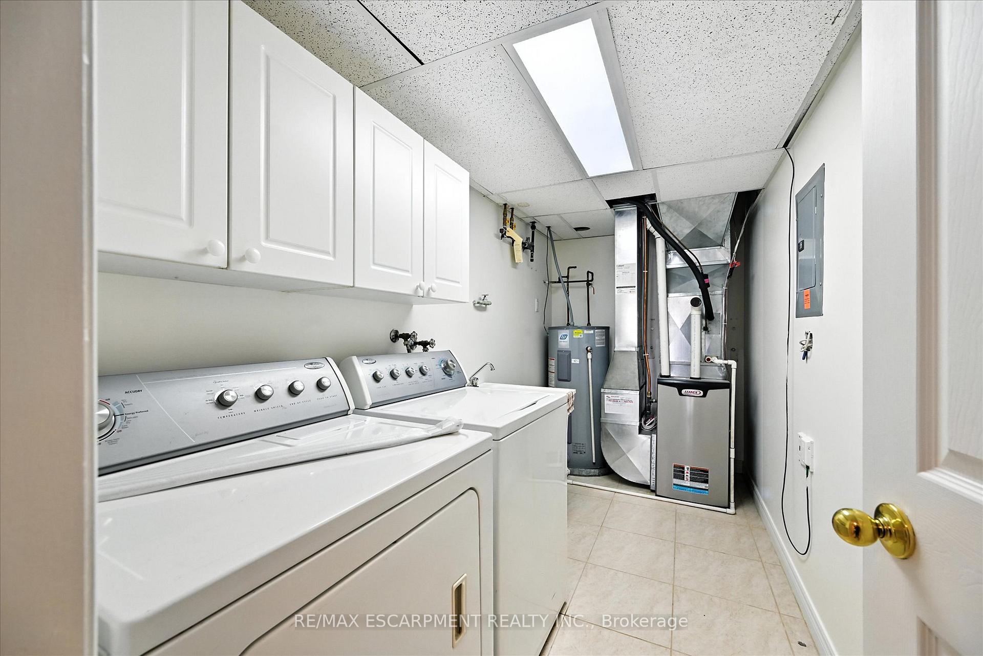 Photo 35 of Unit 204, 990 Golf Links Road, Hamilton, Ancaster — HOMEH