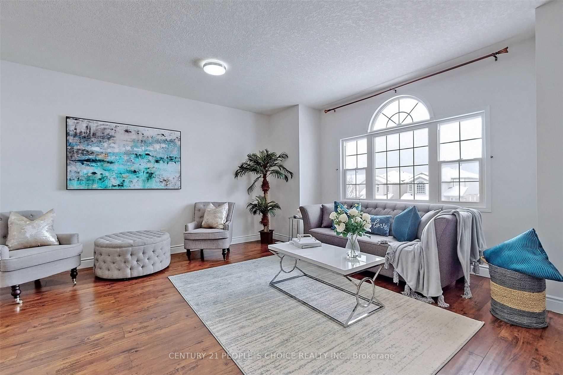 Photo 9 of 553 Activa Avenue, Kitchener, Larentian West — HOMEH