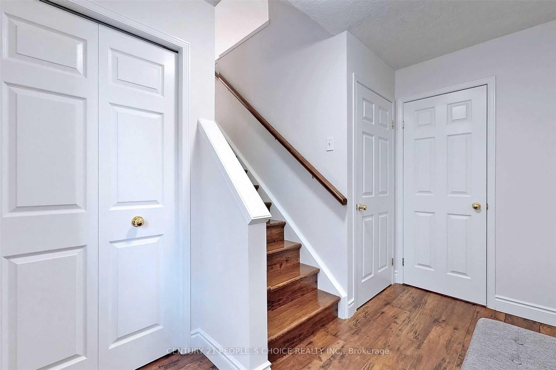 Photo 11 of 553 Activa Avenue, Kitchener, Larentian West — HOMEH
