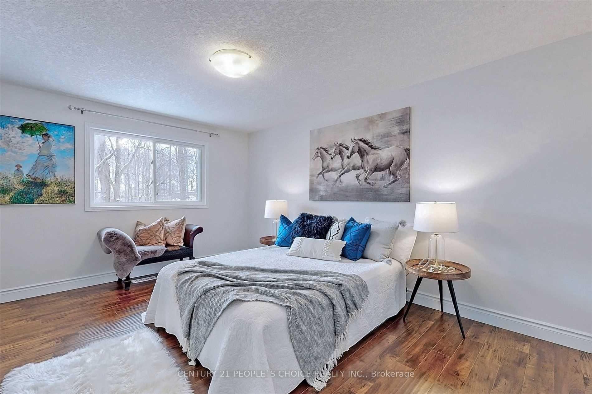Photo 21 of 553 Activa Avenue, Kitchener, Larentian West — HOMEH