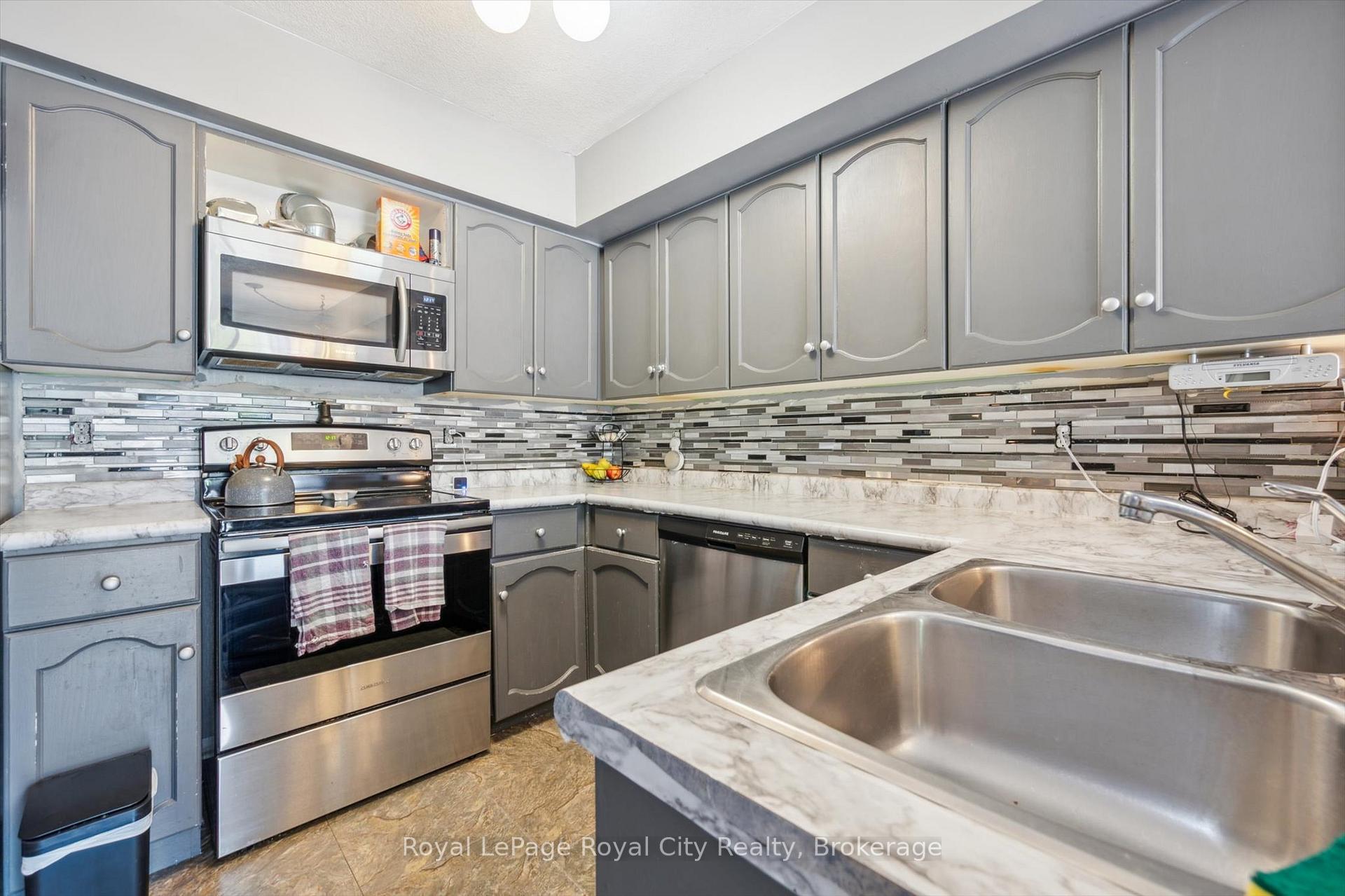 Photo 15 of 86 Swift Crescent, Guelph, Grange Road — HOMEH