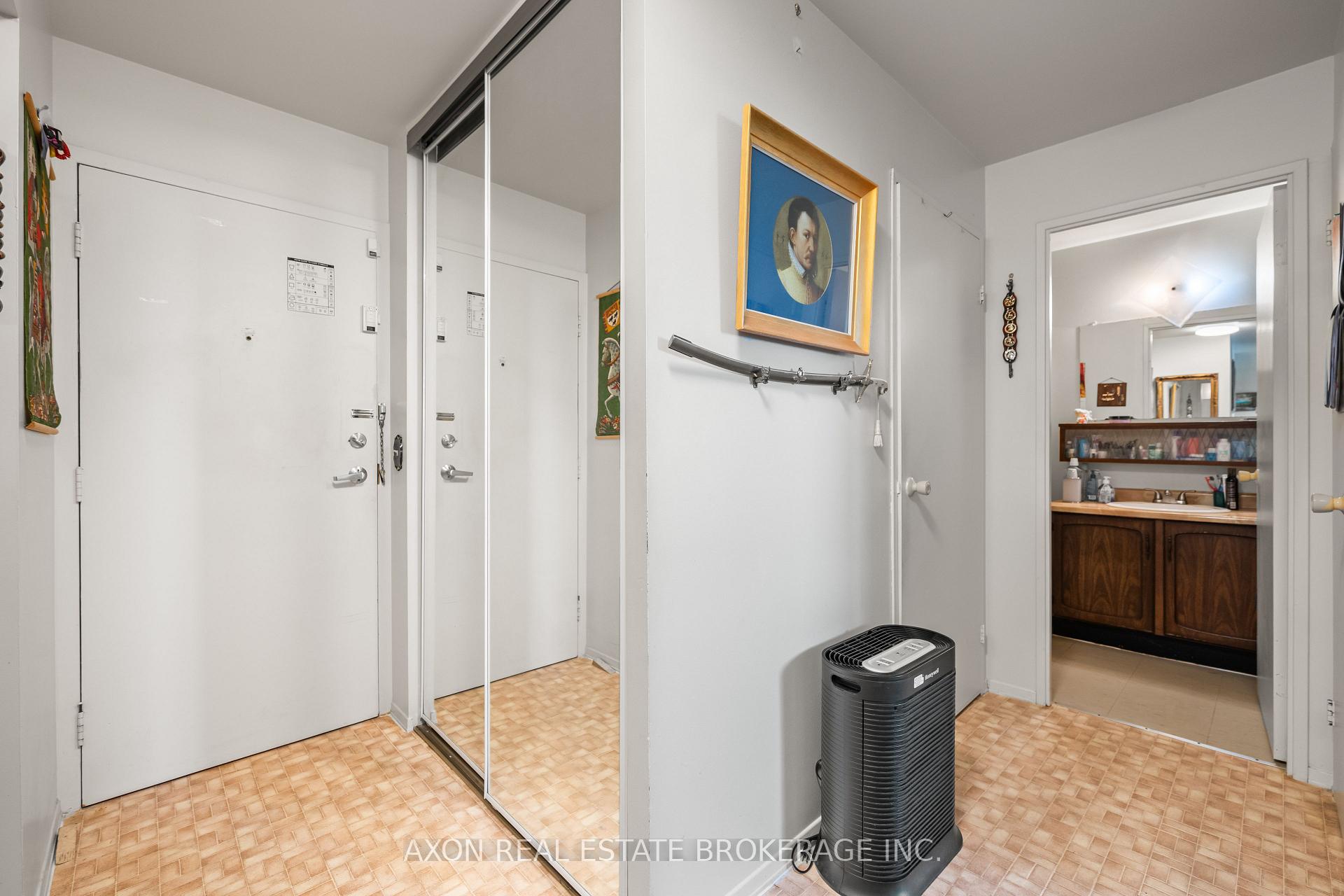 Photo 3 of Unit 504, 358 Queen Mary Road, Kingston, West of Sir John A. Blvd — HOMEH