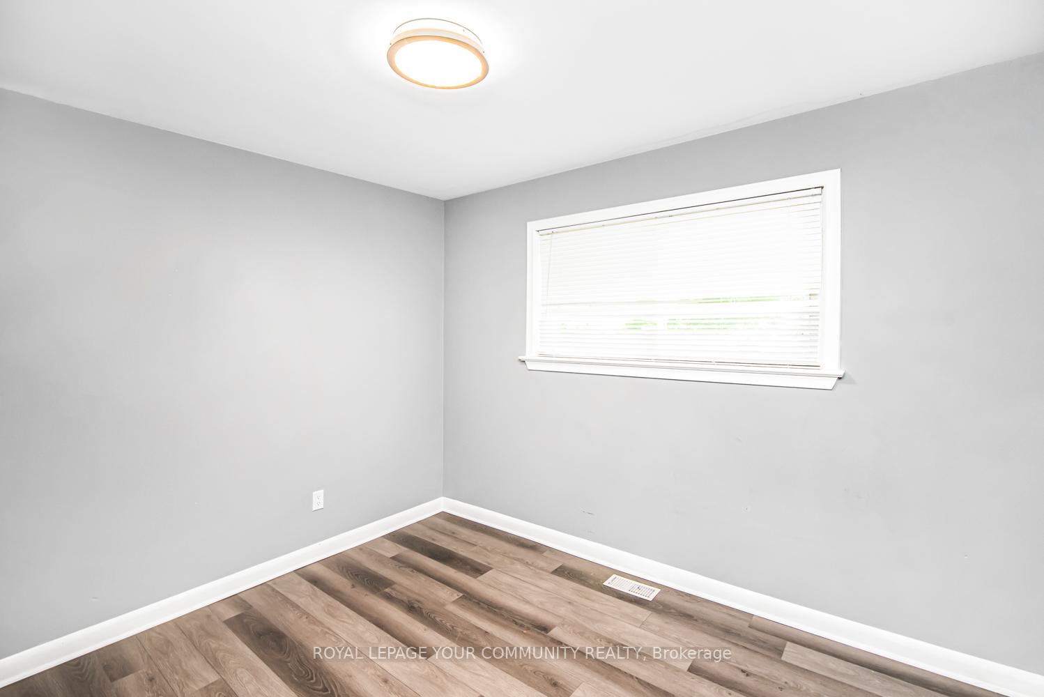 Photo 12 of Unit Main Floor, 53 Diffin Drive, Welland, Prince Charles — HOMEH