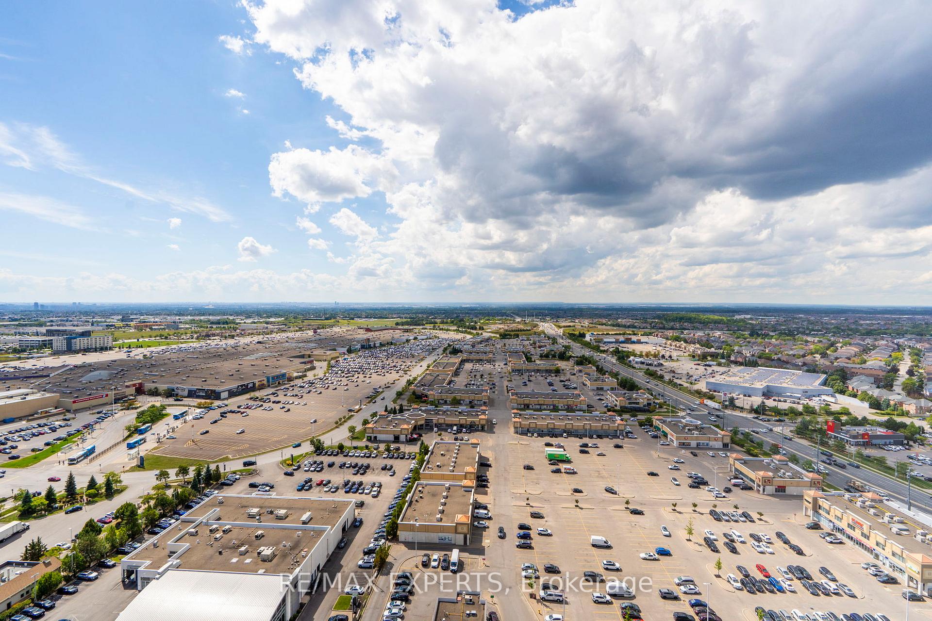 Photo 25 of Unit 2521, 10 Abeja Street, Vaughan, Concord — HOMEH