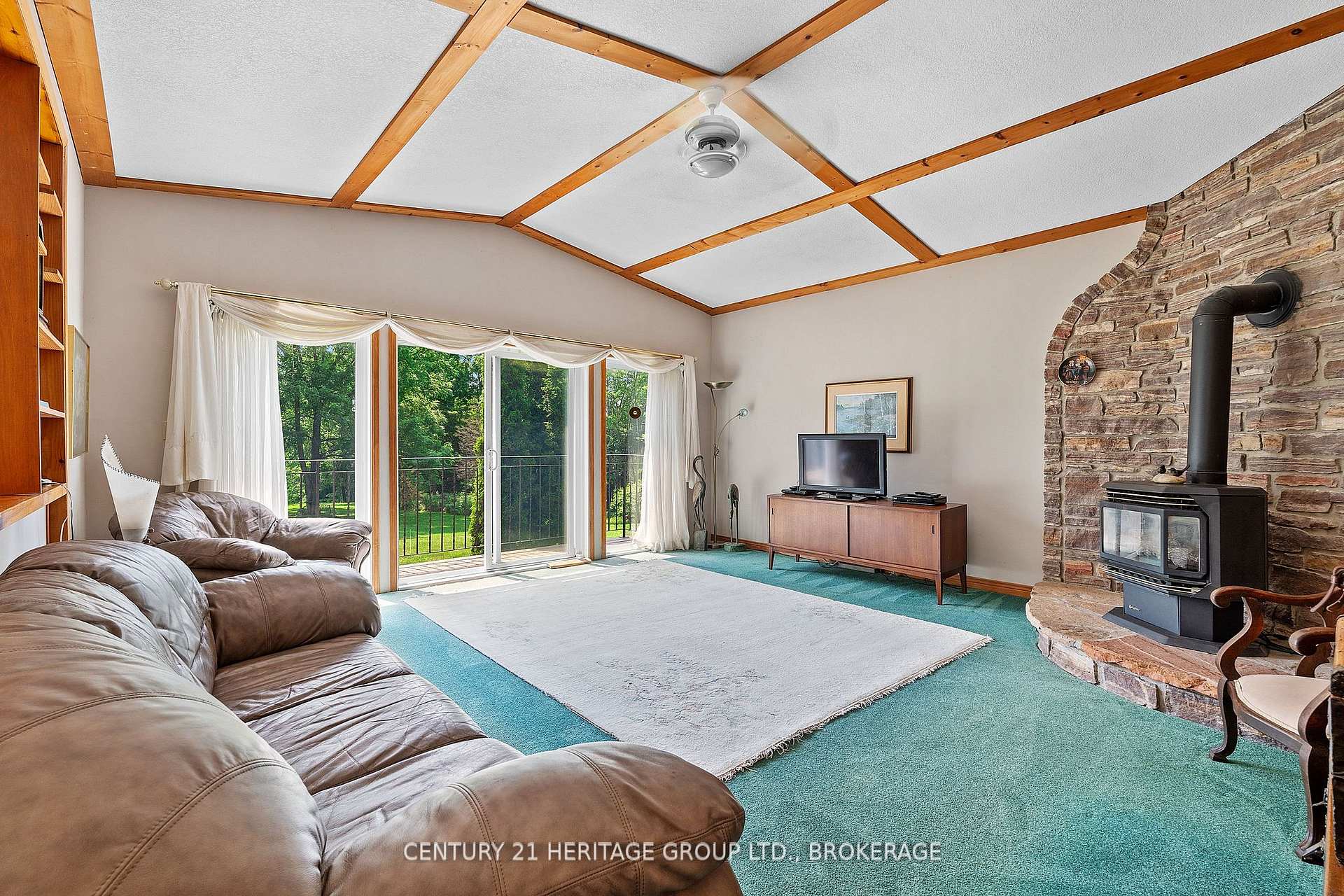 Photo 5 of 1882 Sunbury Road, Frontenac, Frontenac South — HOMEH