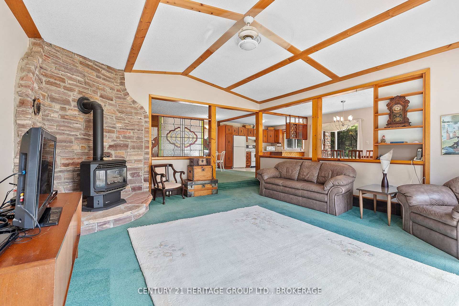 Photo 6 of 1882 Sunbury Road, Frontenac, Frontenac South — HOMEH