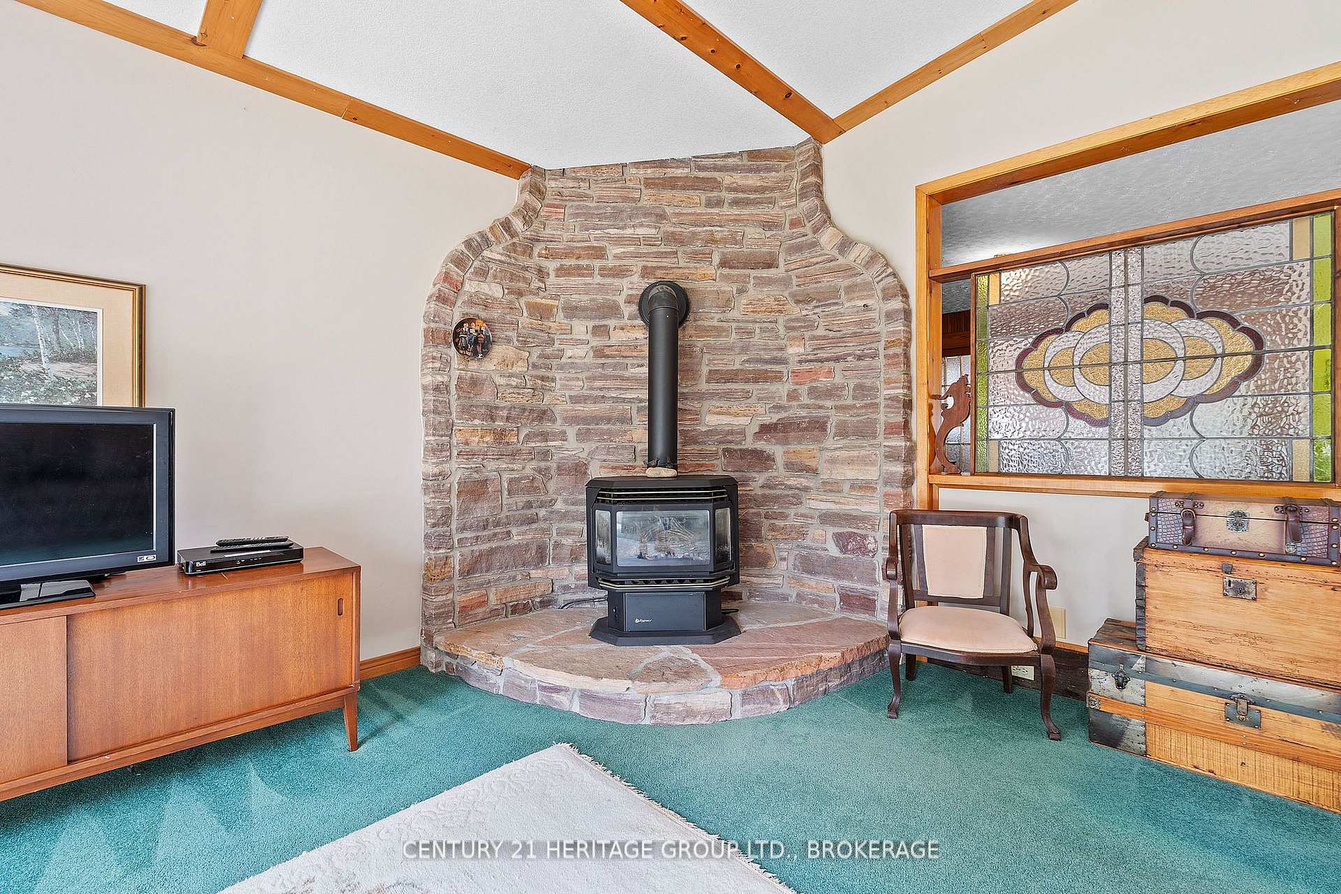 Photo 7 of 1882 Sunbury Road, Frontenac, Frontenac South — HOMEH