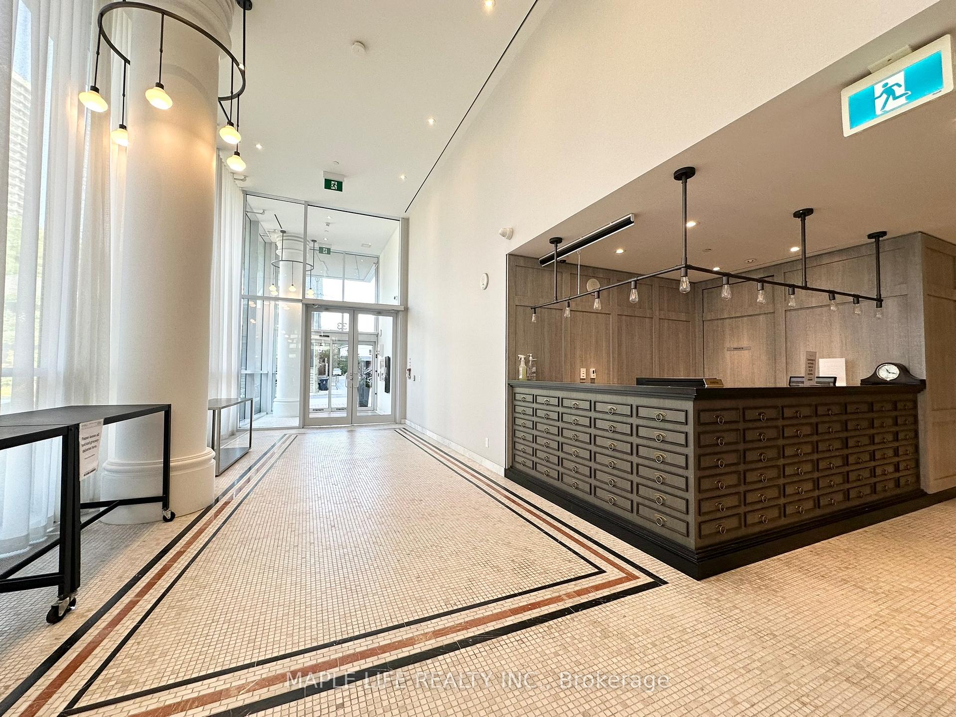 Photo 11 of Unit 1901, 33 Helendale Avenue, Toronto, Yonge-Eglinton — HOMEH