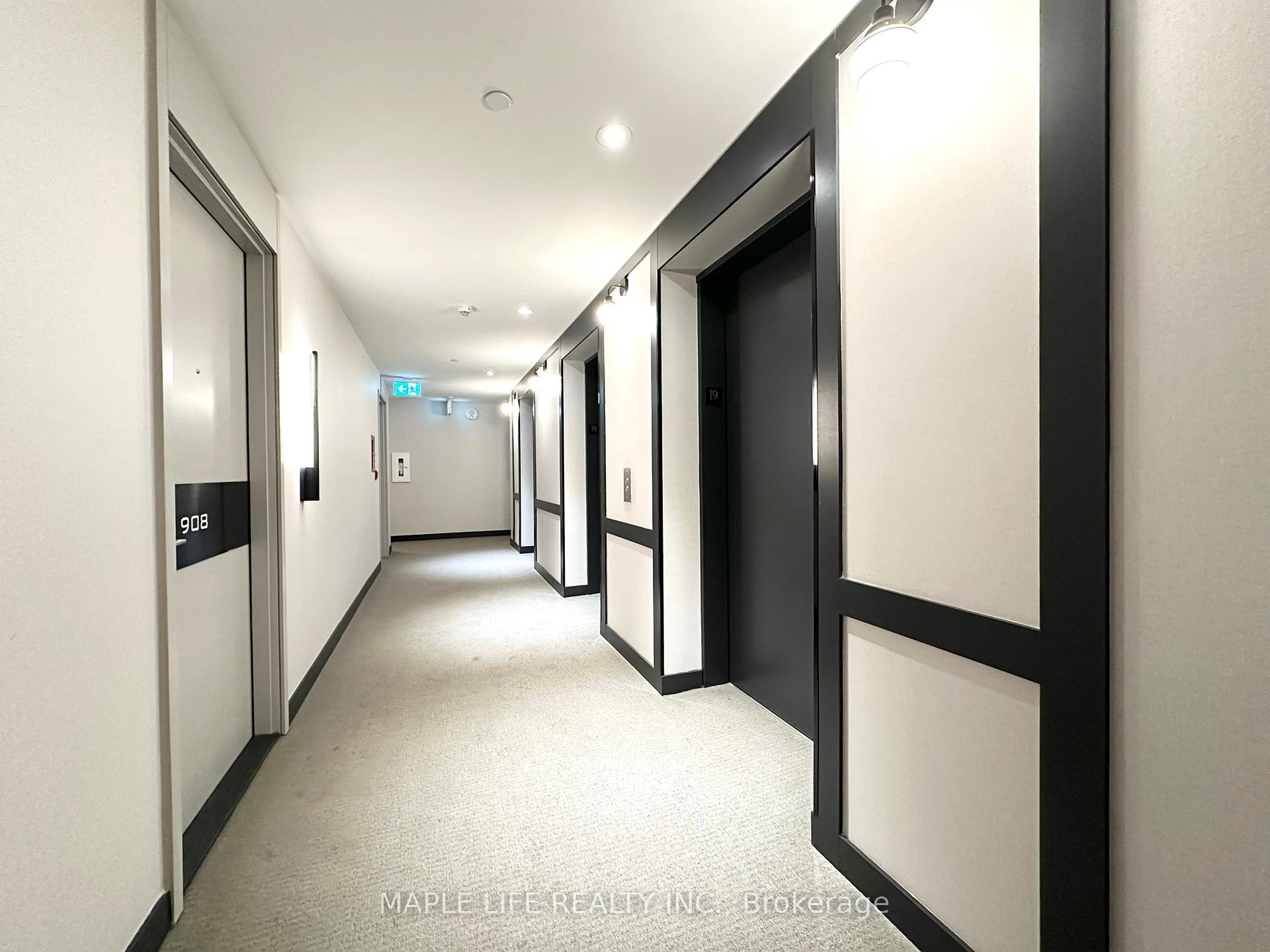 Photo 3 of Unit 1901, 33 Helendale Avenue, Toronto, Yonge-Eglinton — HOMEH