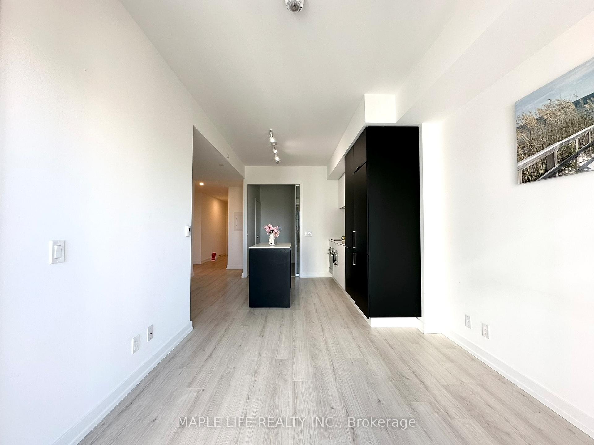 Photo 10 of Unit 1901, 33 Helendale Avenue, Toronto, Yonge-Eglinton — HOMEH