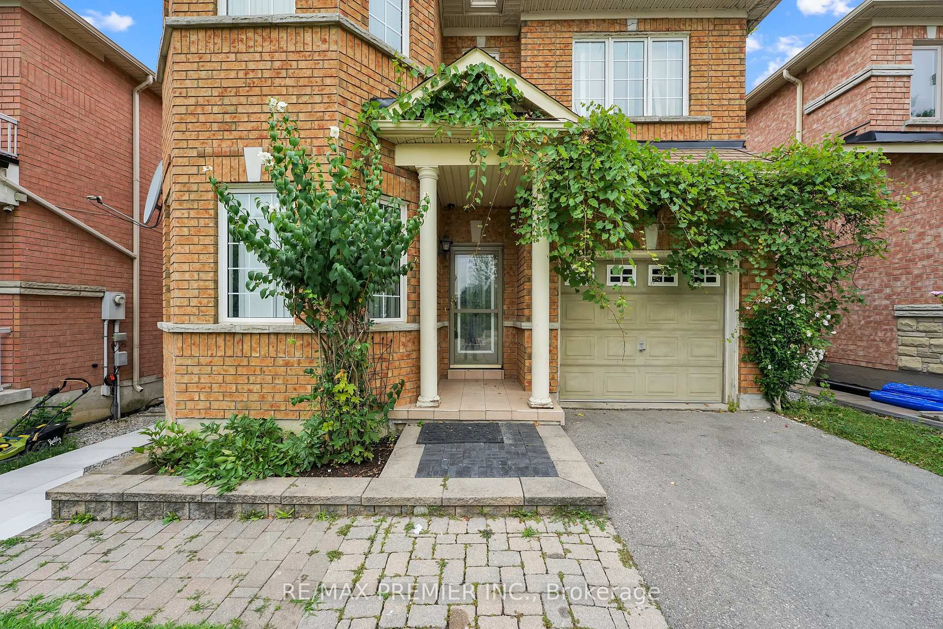 Photo 1 of Unit BSMT, 81 Greenview Circle, Vaughan, Maple — HOMEH