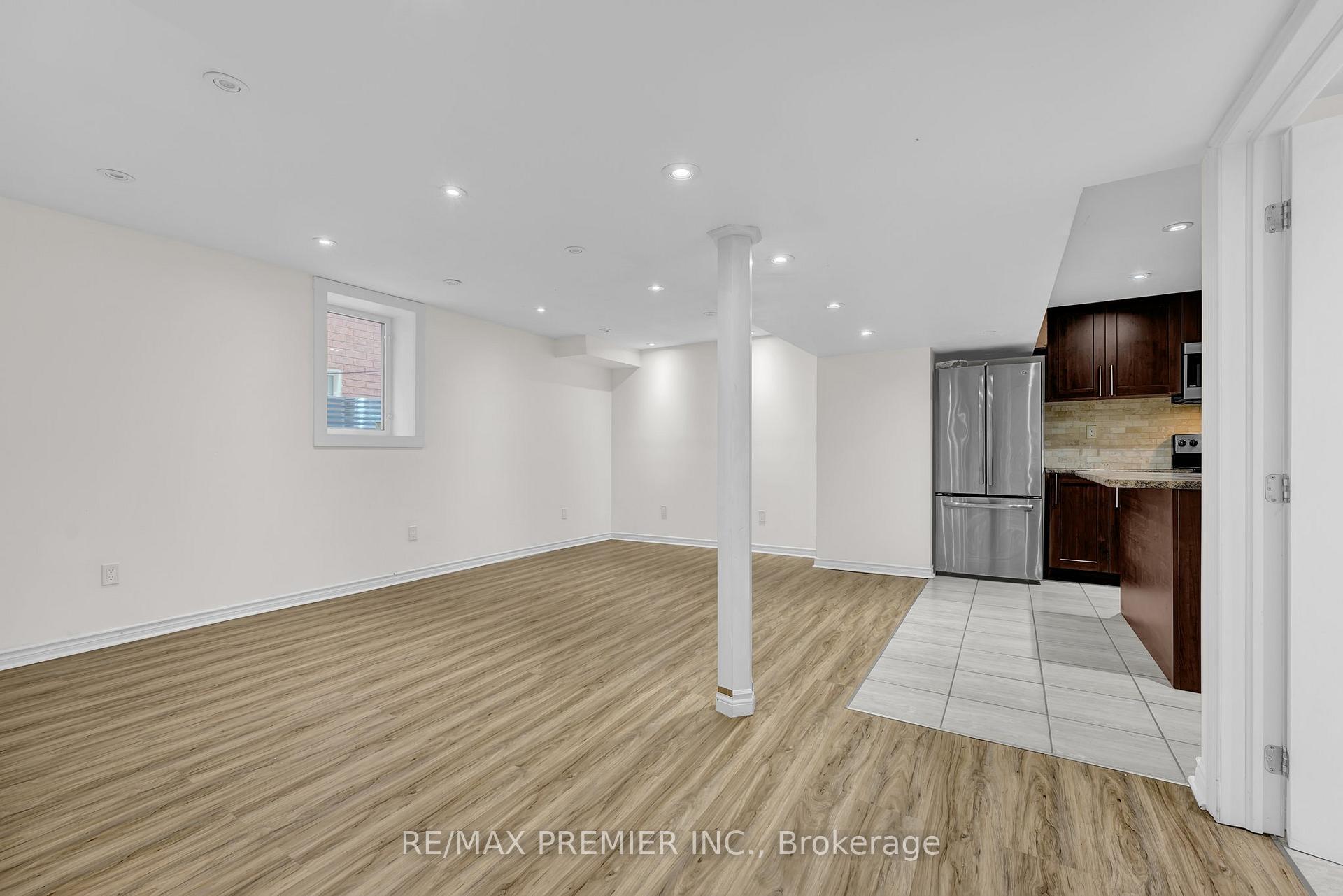 Photo 8 of Unit BSMT, 81 Greenview Circle, Vaughan, Maple — HOMEH