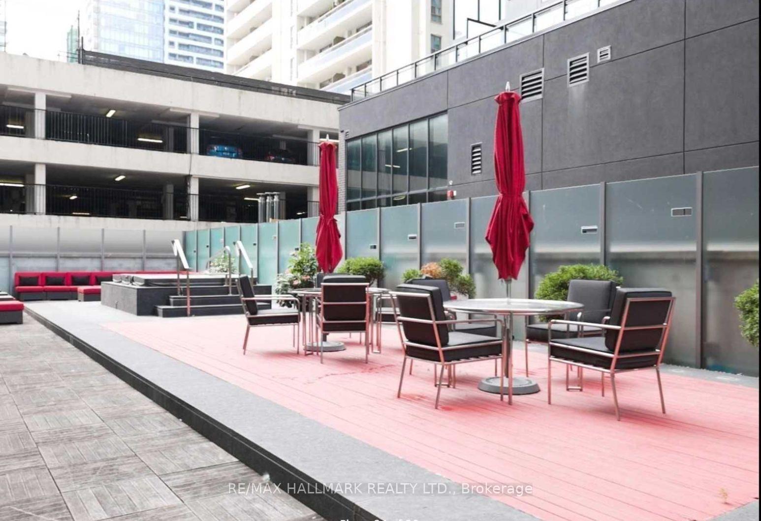 Photo 18 of Unit 901, 22 Wellesley Street E, Toronto, Church-Yonge Corridor — HOMEH