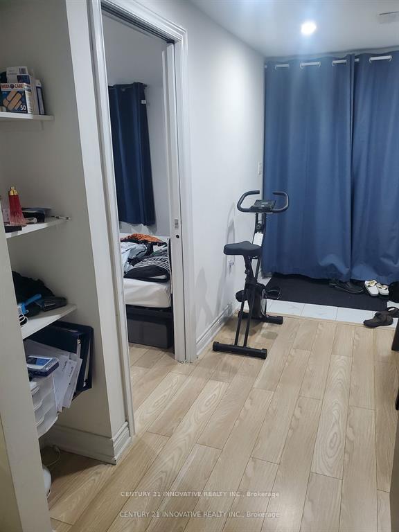Photo 9 of Unit Bsmt, 303 Bathurst Glen Drive, Vaughan, Patterson — HOMEH