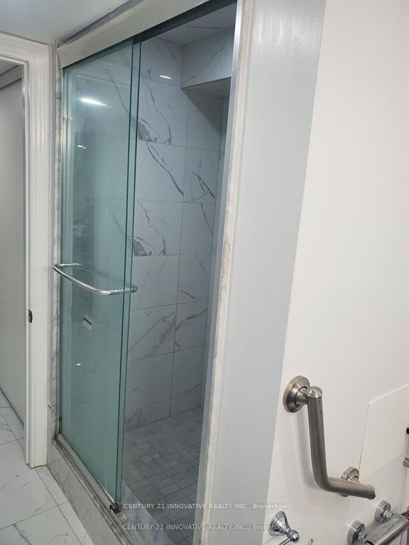 Photo 12 of Unit Bsmt, 303 Bathurst Glen Drive, Vaughan, Patterson — HOMEH