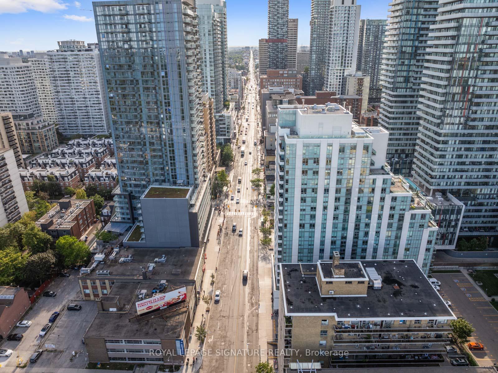 Photo 33 of Unit 605, 212 Eglinton Avenue E, Toronto, Mount Pleasant West — HOMEH