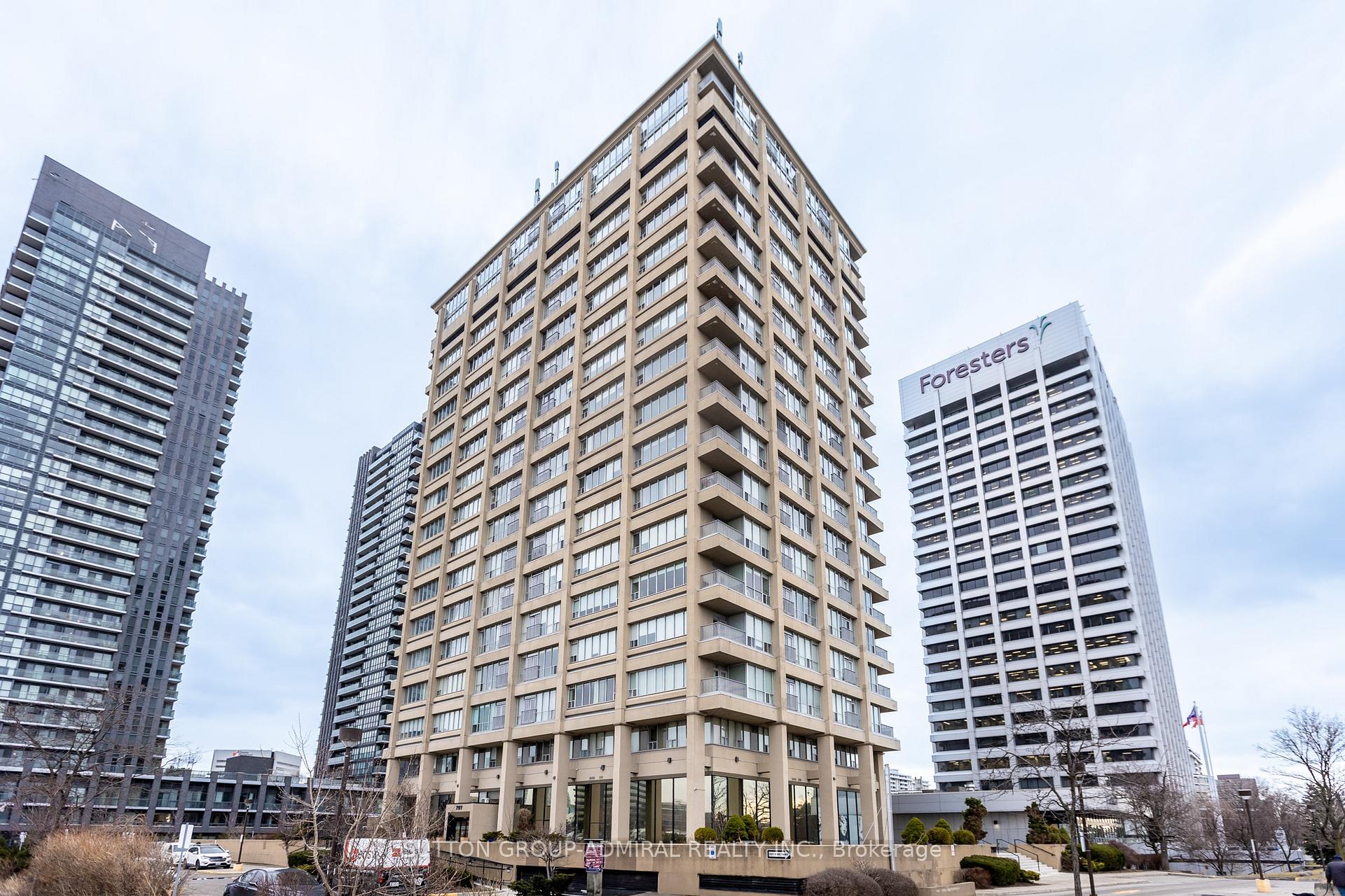 Front of Unit 1501, 797 Don Mills Road E