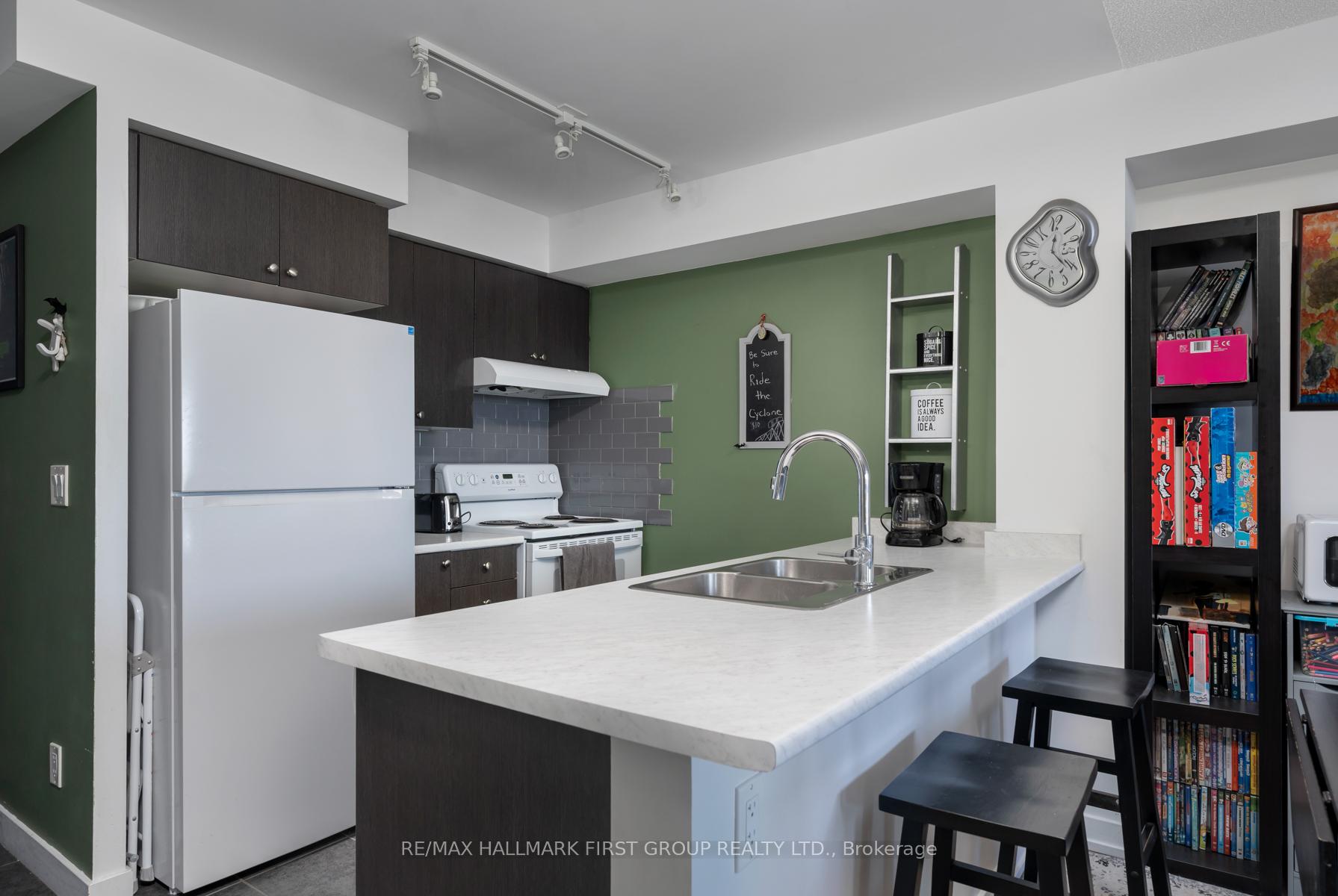 Photo 8 of Unit 613, 8 Trent Avenue, Toronto, East End-Danforth — HOMEH