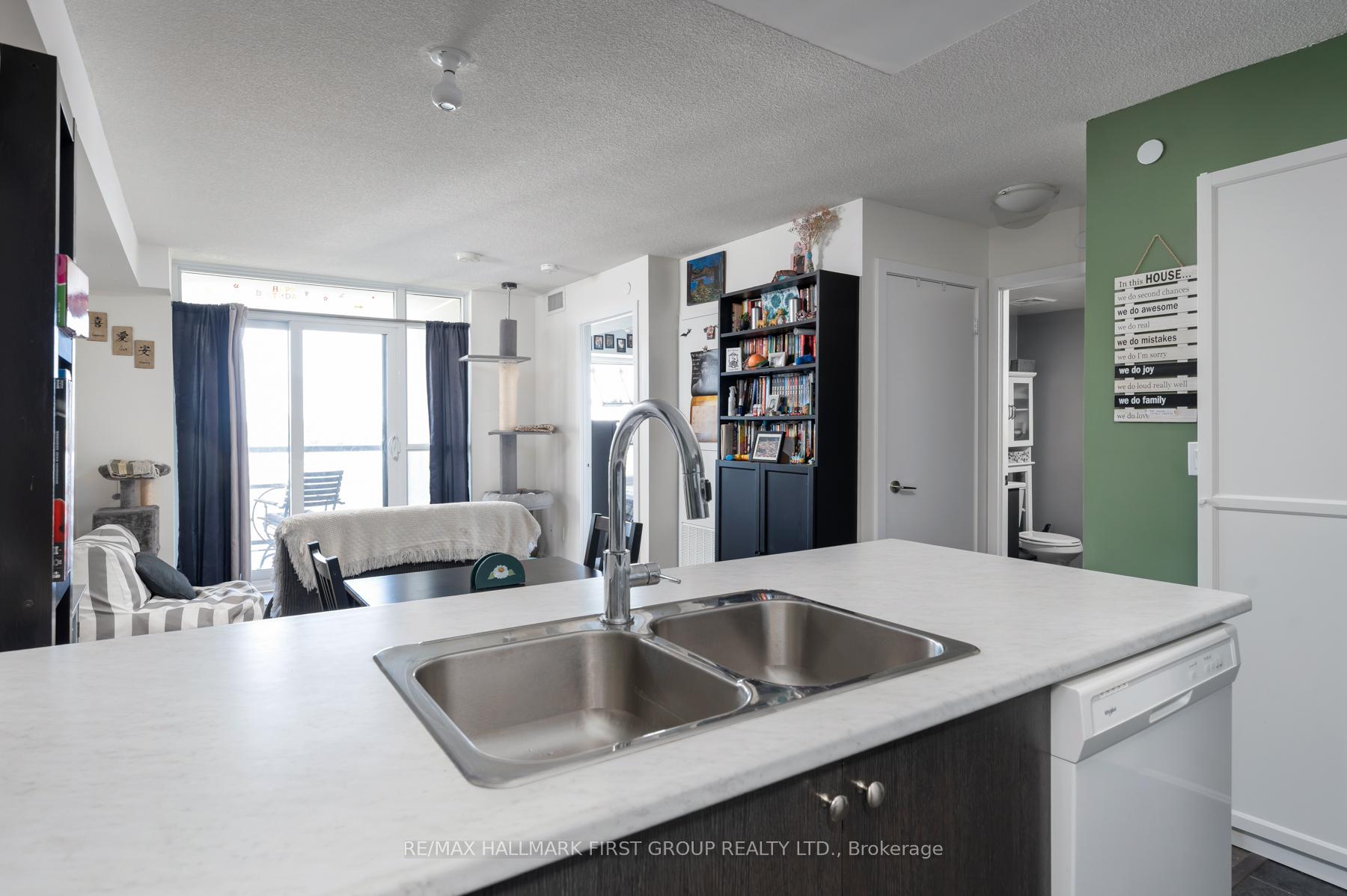 Photo 3 of Unit 613, 8 Trent Avenue, Toronto, East End-Danforth — HOMEH