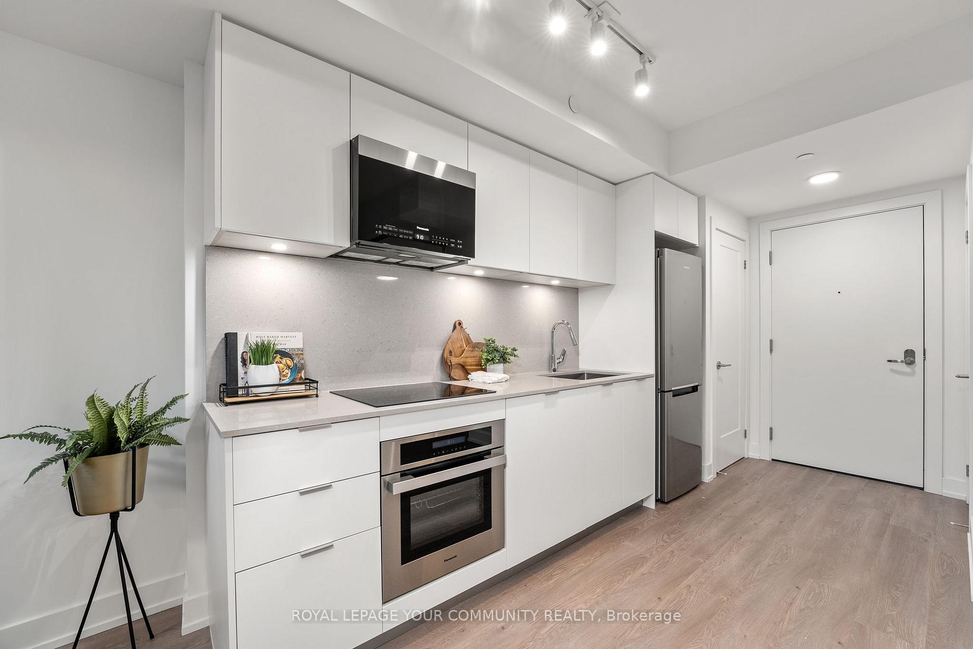 Photo 7 of Unit 1006, 9 Clegg Road, Markham, Unionville — HOMEH