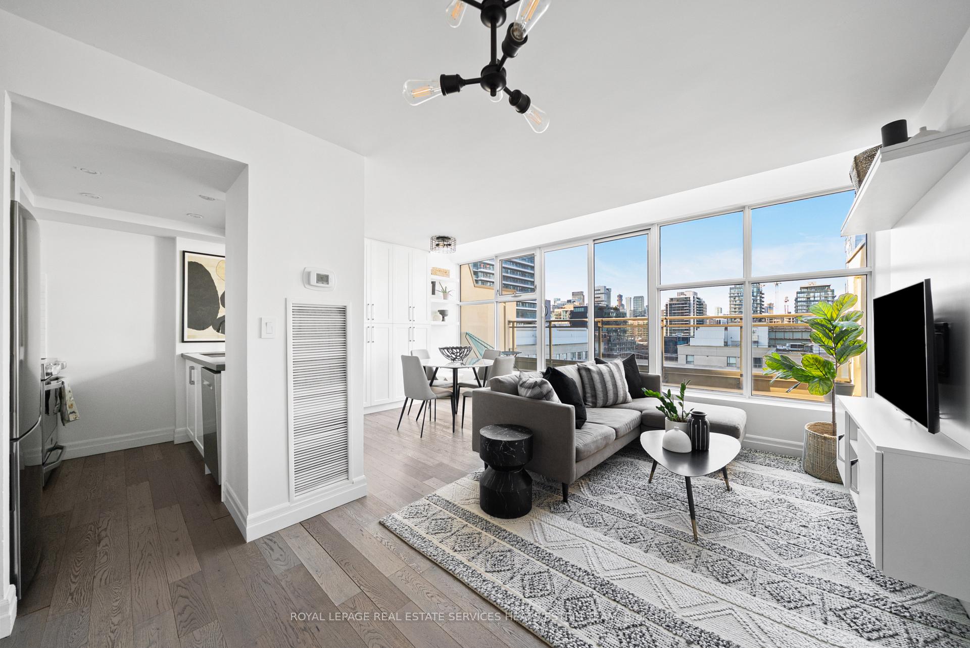 Photo 5 of Unit 1227, 222 The Esplanade, Toronto, Waterfront Communities — HOMEH