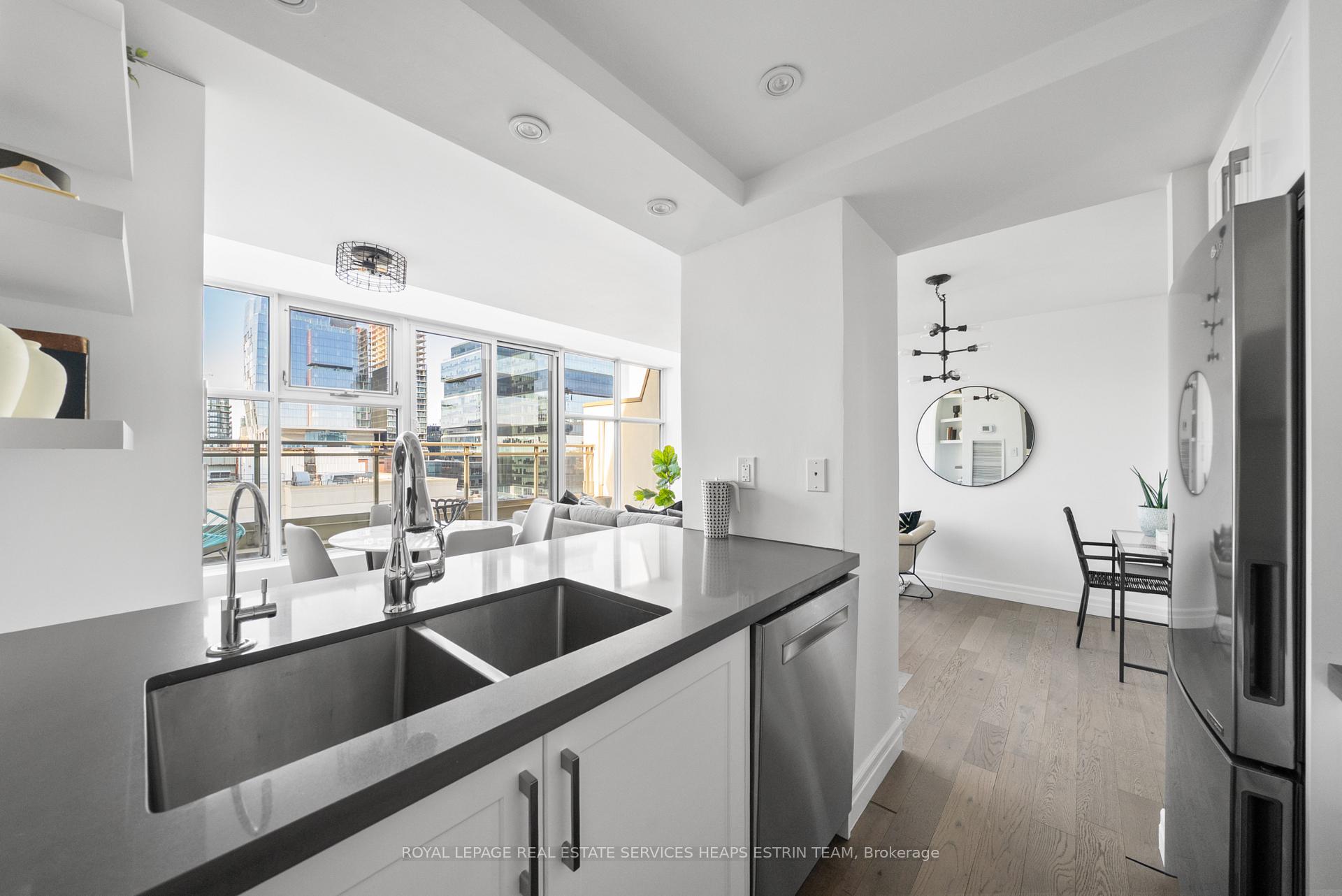 Photo 12 of Unit 1227, 222 The Esplanade, Toronto, Waterfront Communities — HOMEH