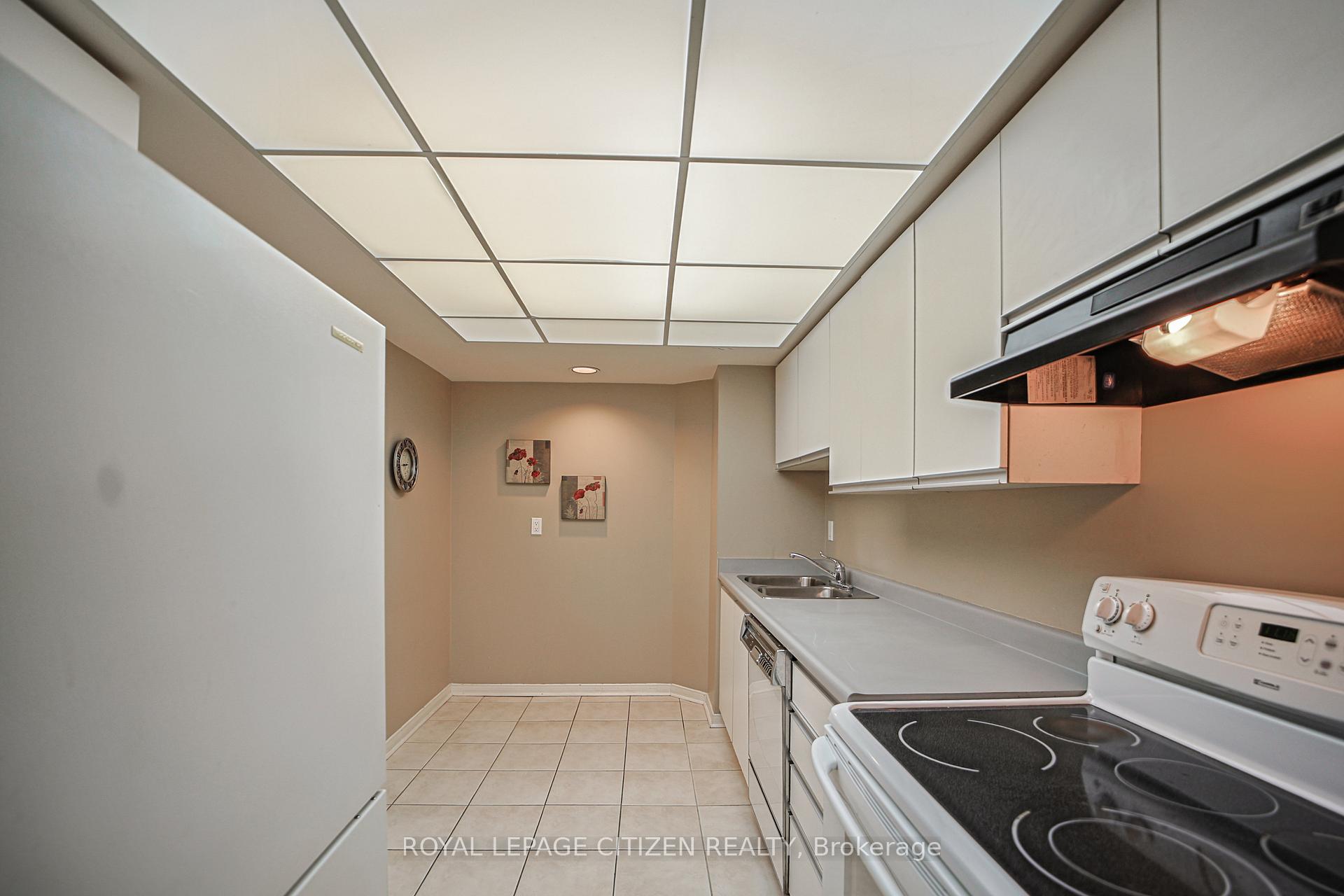 Photo 9 of Unit 217, 100 Arbors Lane, Vaughan, West Woodbridge — HOMEH
