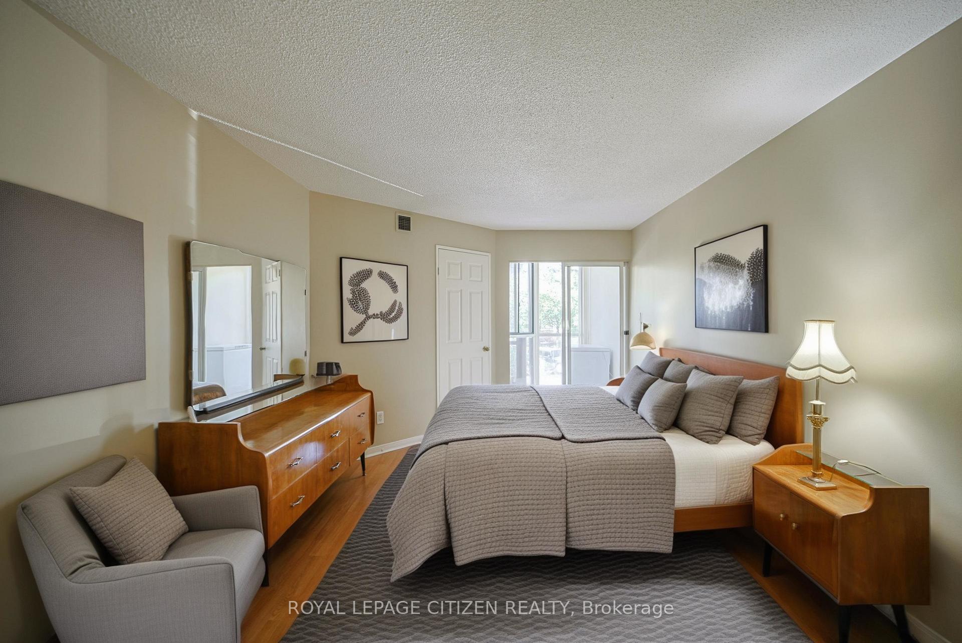 Photo 23 of Unit 217, 100 Arbors Lane, Vaughan, West Woodbridge — HOMEH