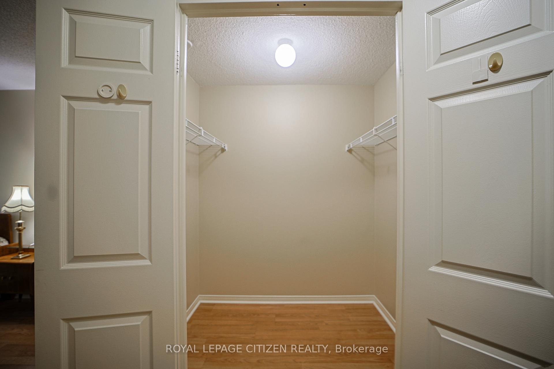 Photo 11 of Unit 217, 100 Arbors Lane, Vaughan, West Woodbridge — HOMEH