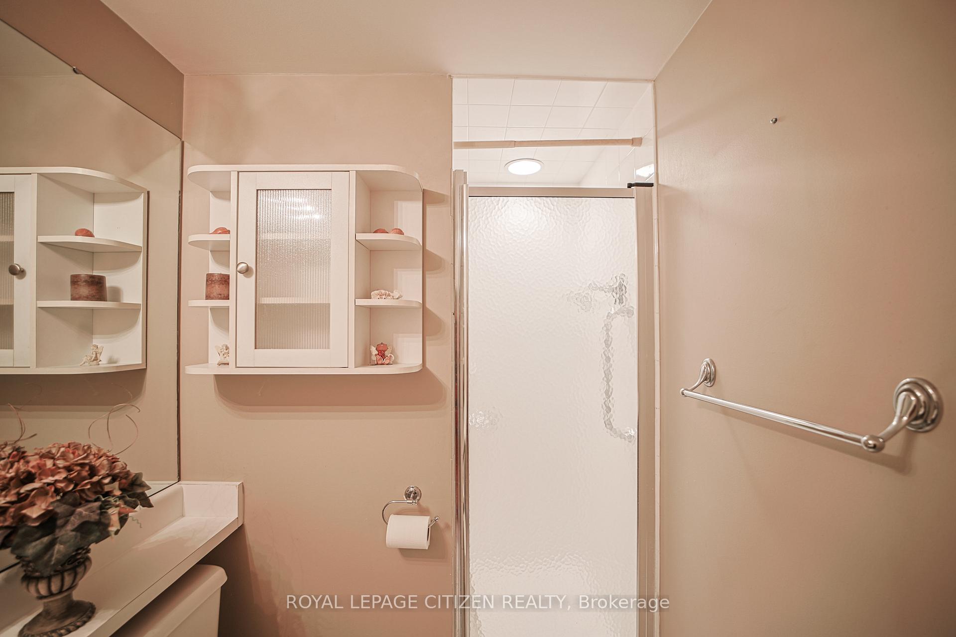 Photo 17 of Unit 217, 100 Arbors Lane, Vaughan, West Woodbridge — HOMEH