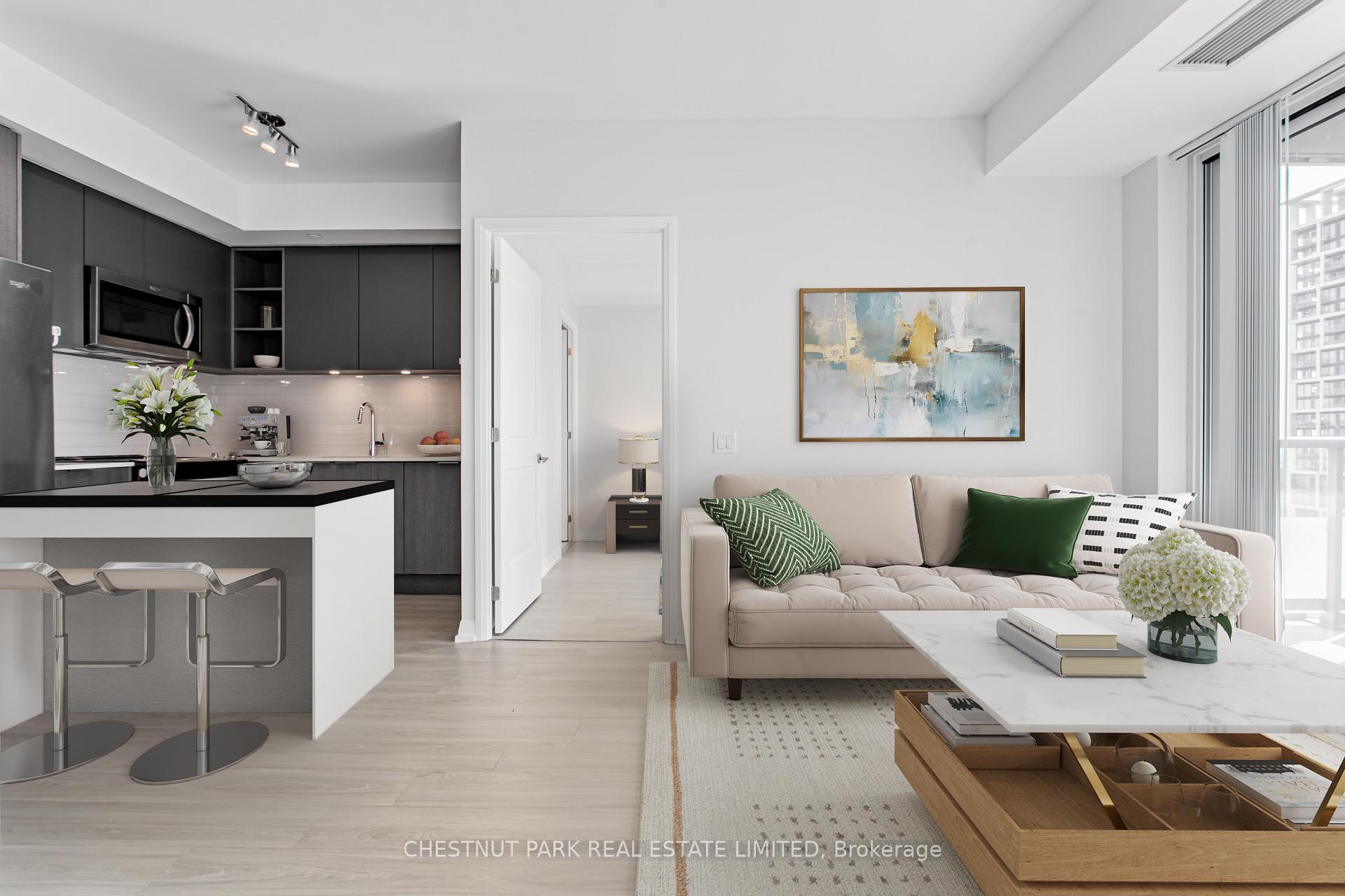 Photo 3 of Unit 1901, 25 Holly Street, Toronto, Mount Pleasant West — HOMEH